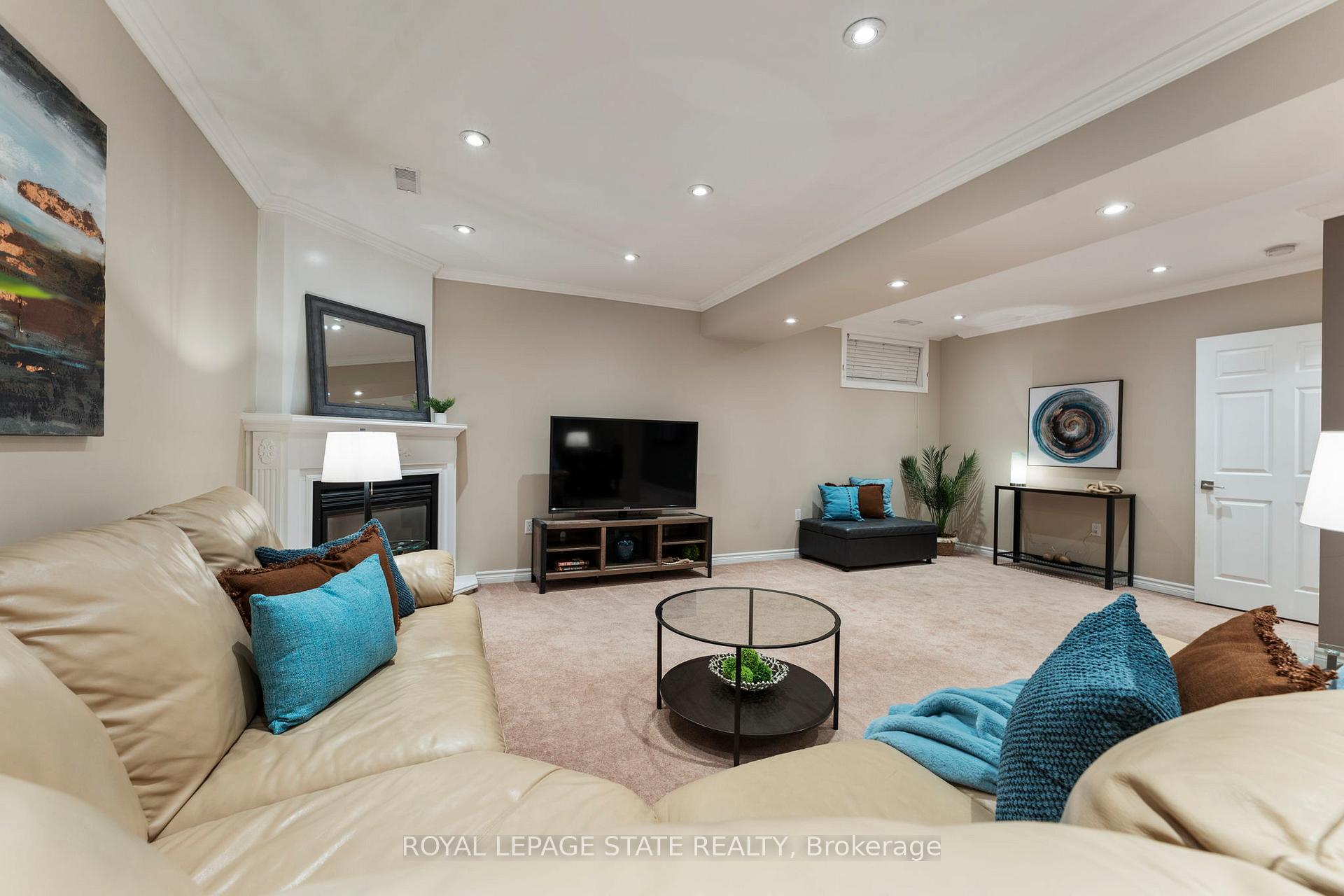Photo 29 of 66 Seabreeze Crescent, Hamilton, Lakeshore — HOMEH