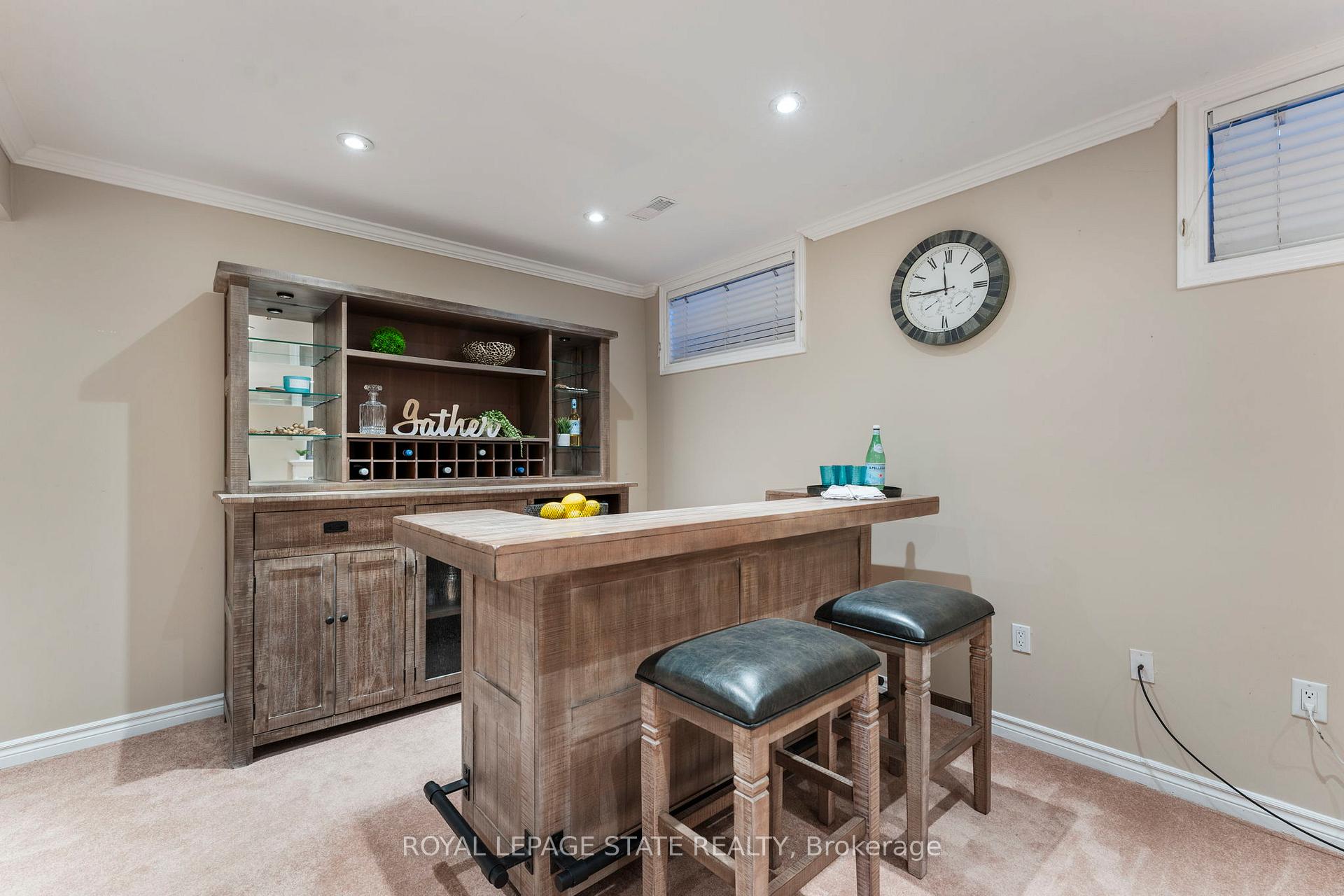Photo 31 of 66 Seabreeze Crescent, Hamilton, Lakeshore — HOMEH