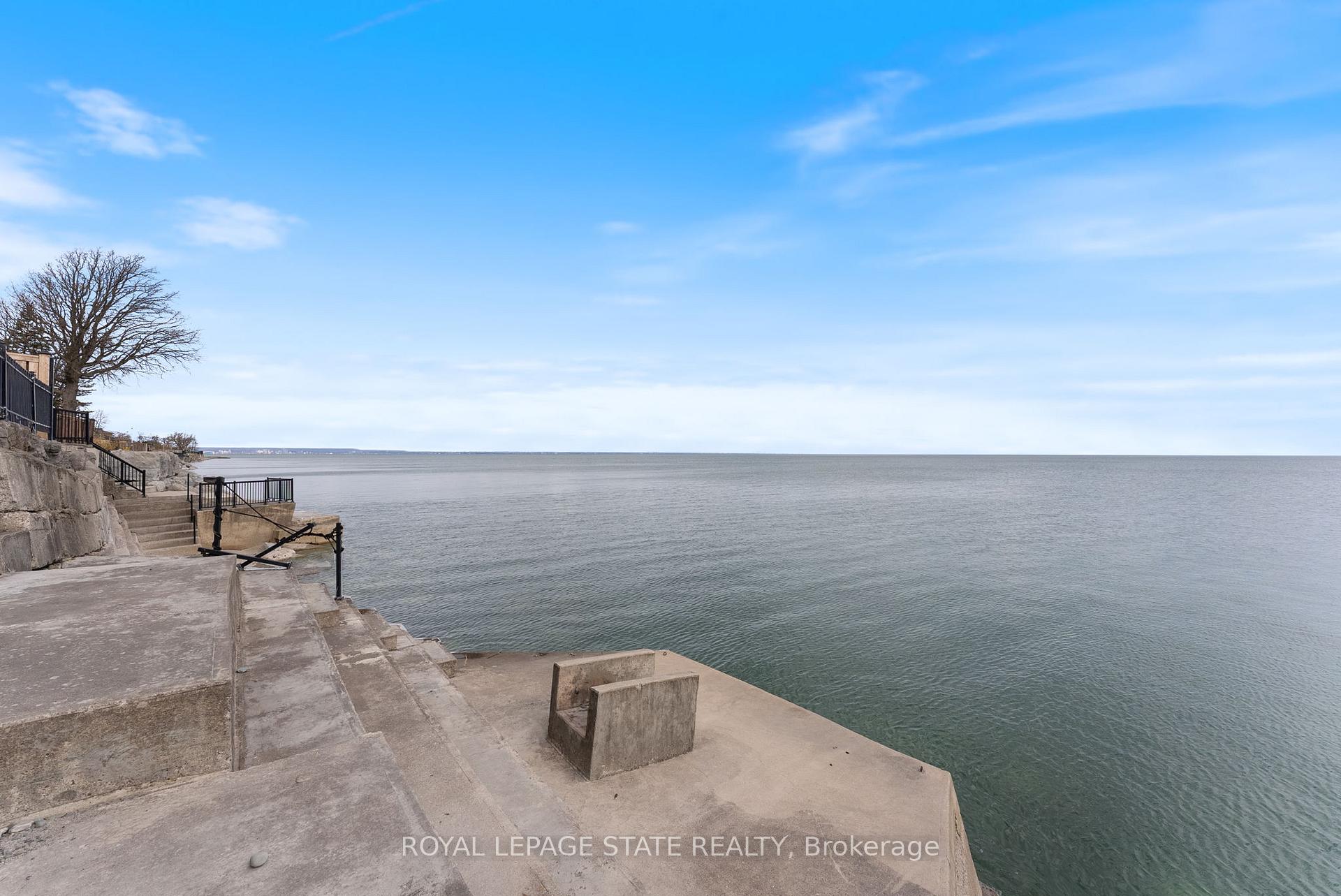 Photo 39 of 66 Seabreeze Crescent, Hamilton, Lakeshore — HOMEH
