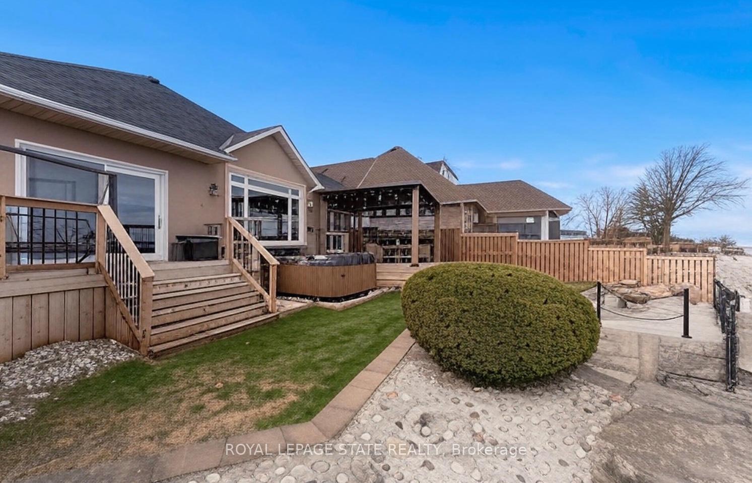 Photo 43 of 66 Seabreeze Crescent, Hamilton, Lakeshore — HOMEH