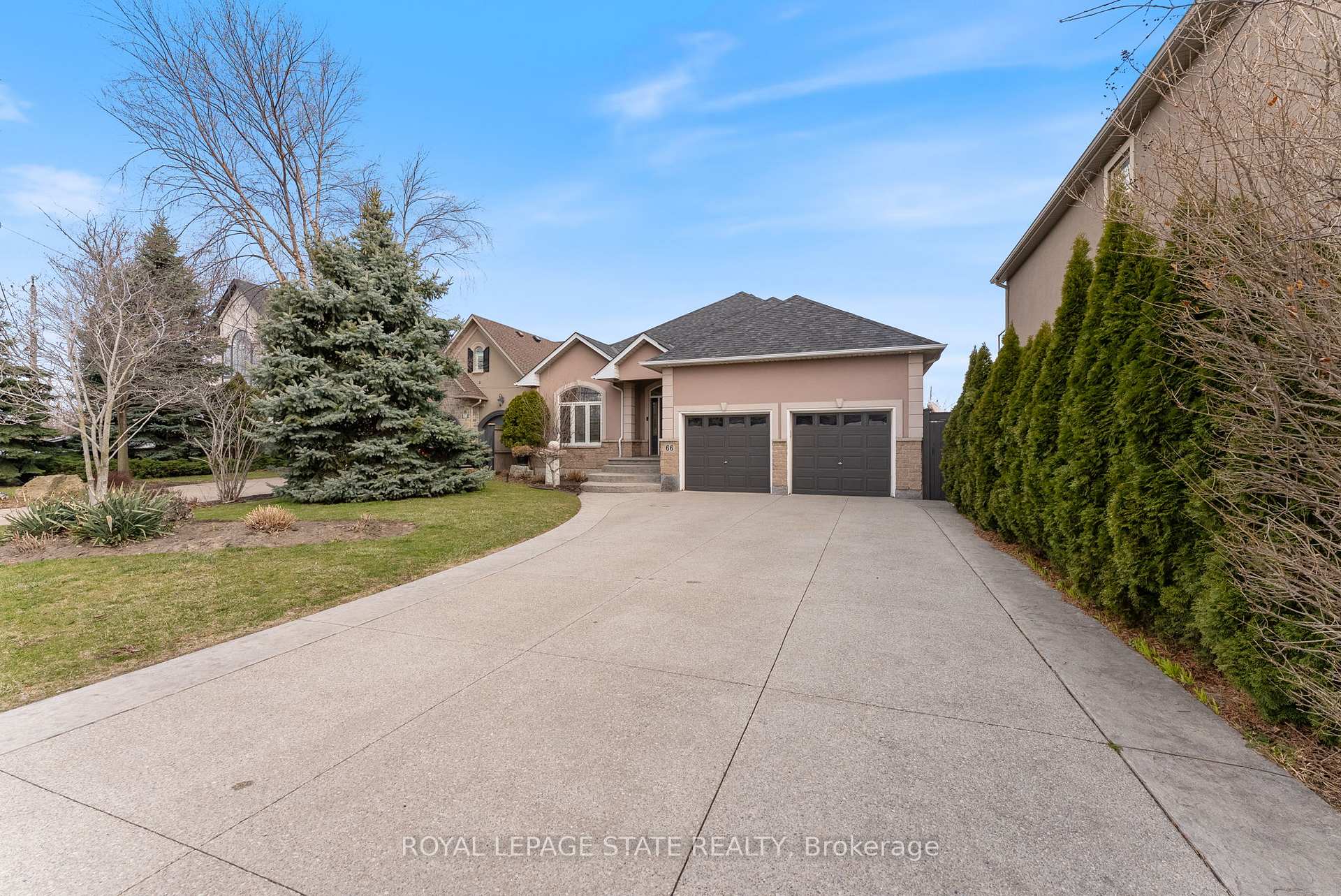 Photo 44 of 66 Seabreeze Crescent, Hamilton, Lakeshore — HOMEH