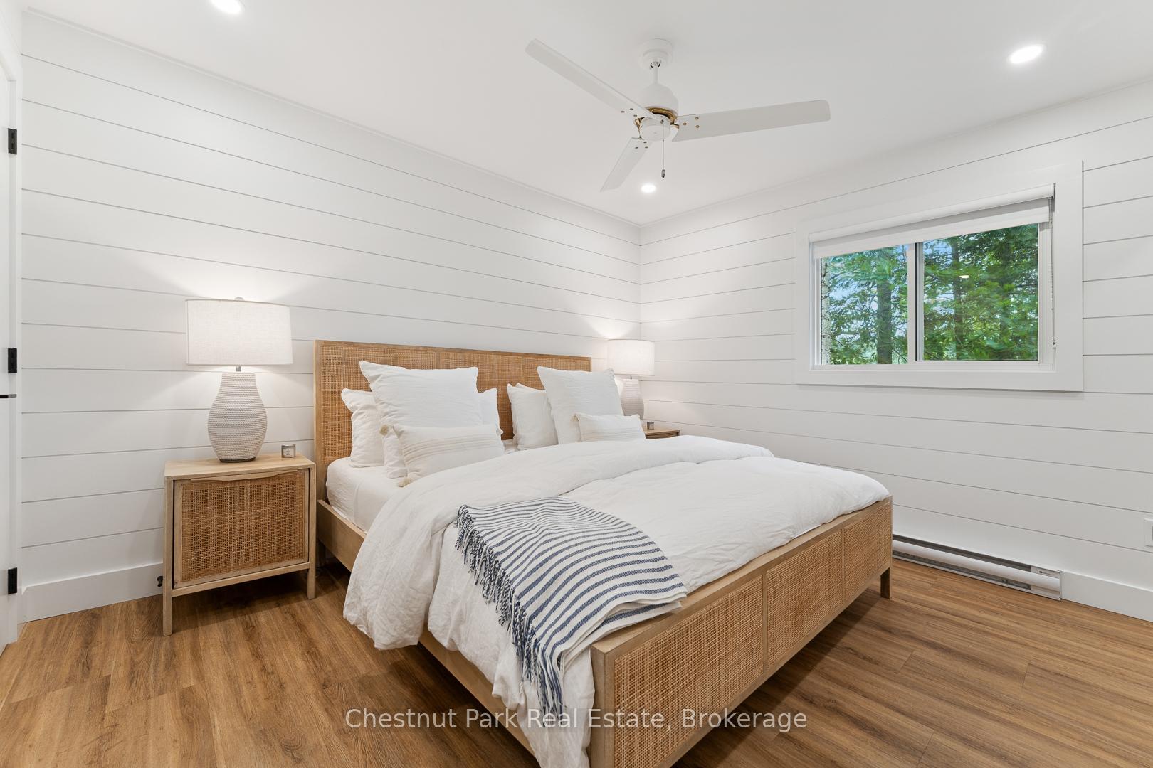 Photo 22 of 44 Miller Island, Gravenhurst, Muskoka (S) — HOMEH