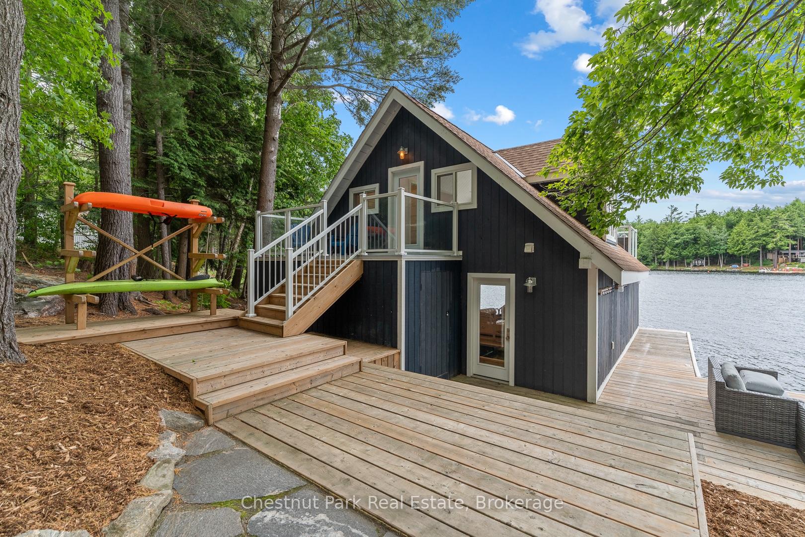 Photo 37 of 44 Miller Island, Gravenhurst, Muskoka (S) — HOMEH