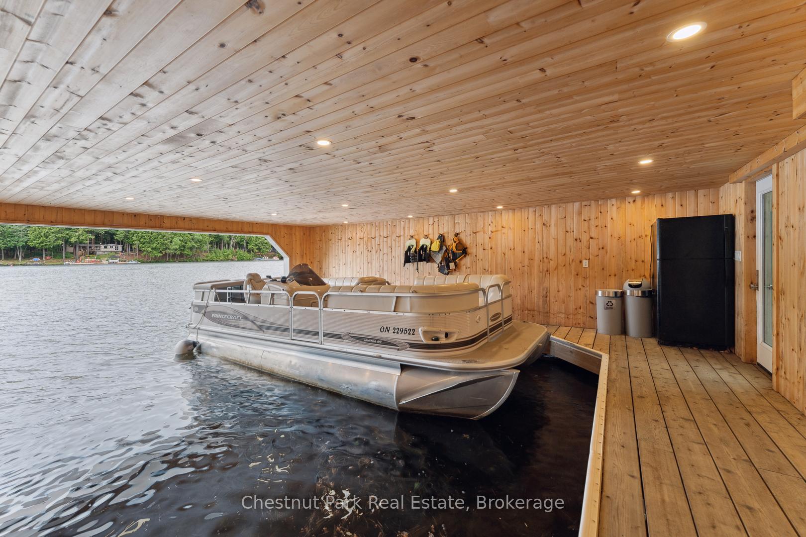 Photo 47 of 44 Miller Island, Gravenhurst, Muskoka (S) — HOMEH