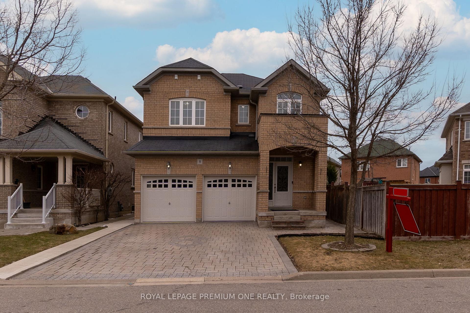 Photo 3 of 8 Templeton Court, Brampton, Bram East — HOMEH