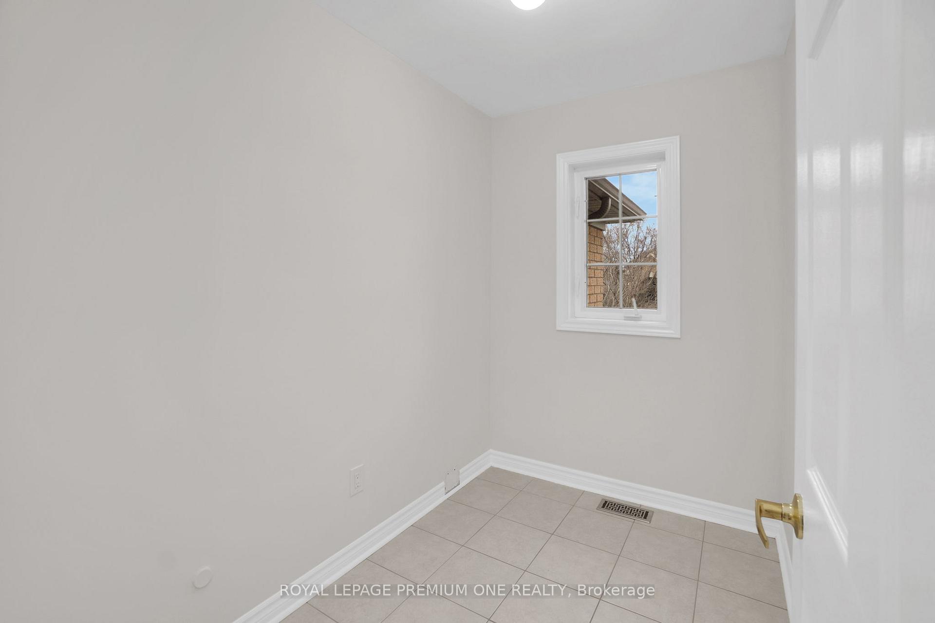 Photo 68 of 8 Templeton Court, Brampton, Bram East — HOMEH