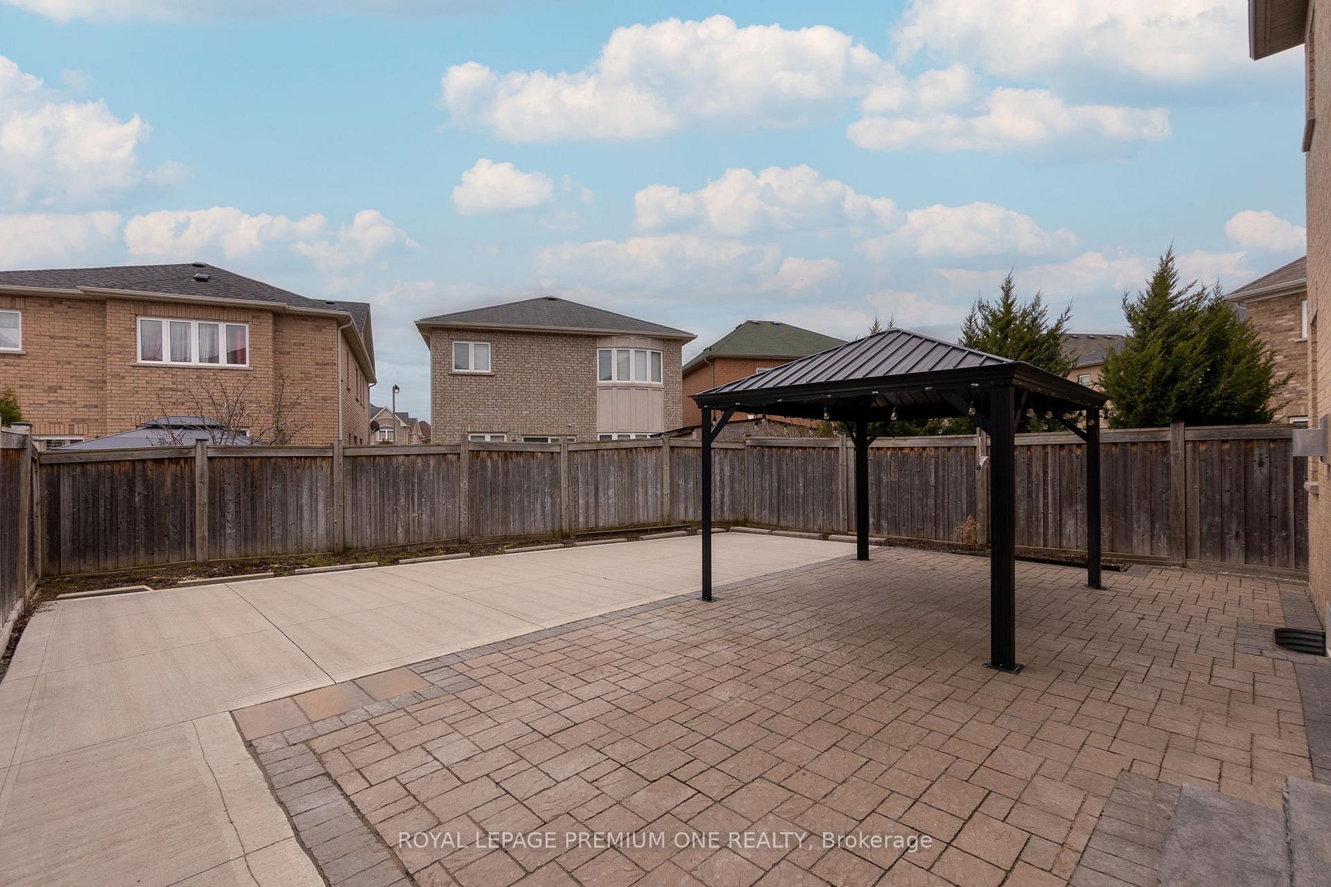 Photo 79 of 8 Templeton Court, Brampton, Bram East — HOMEH