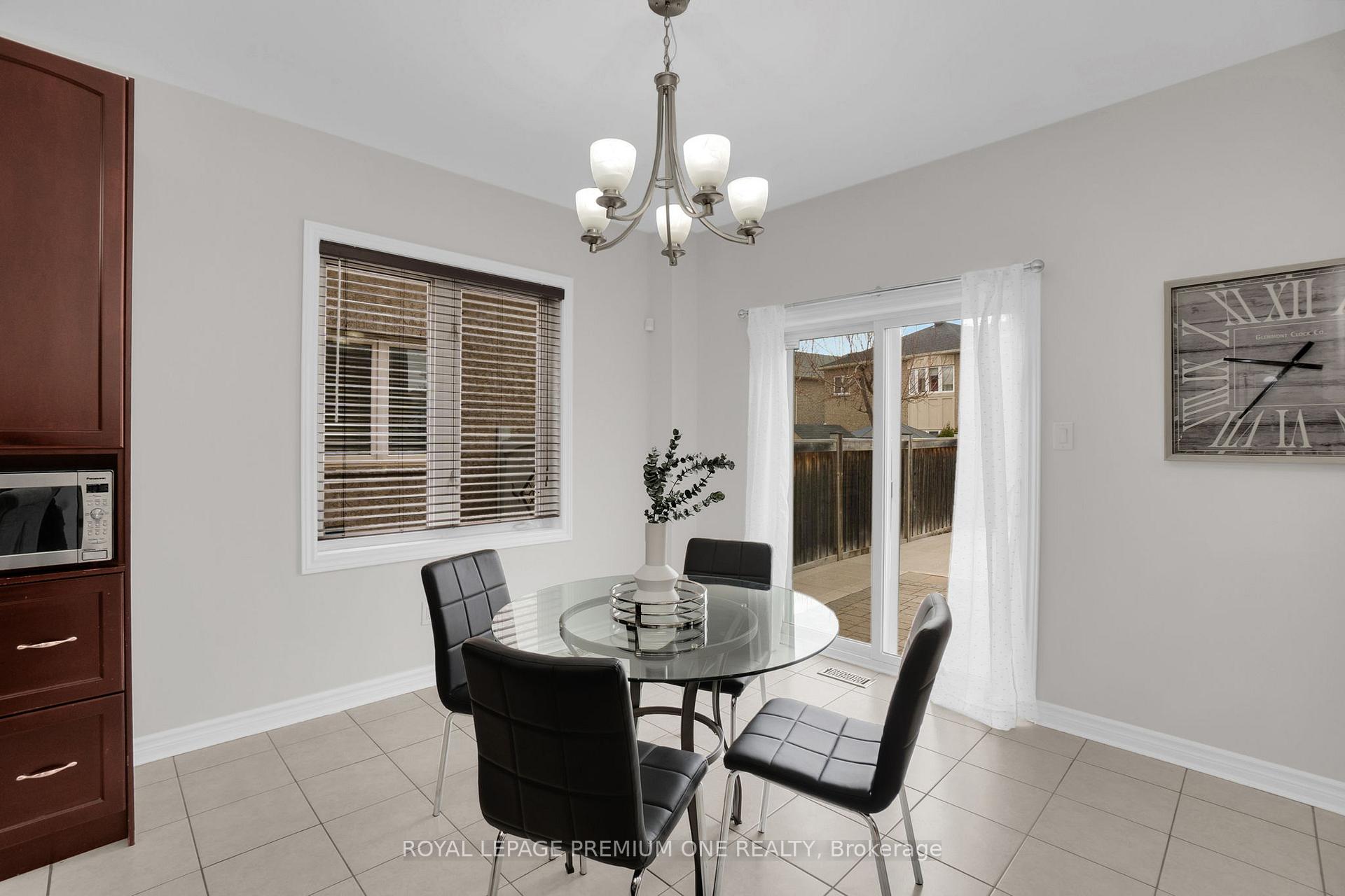 Photo 36 of 8 Templeton Court, Brampton, Bram East — HOMEH