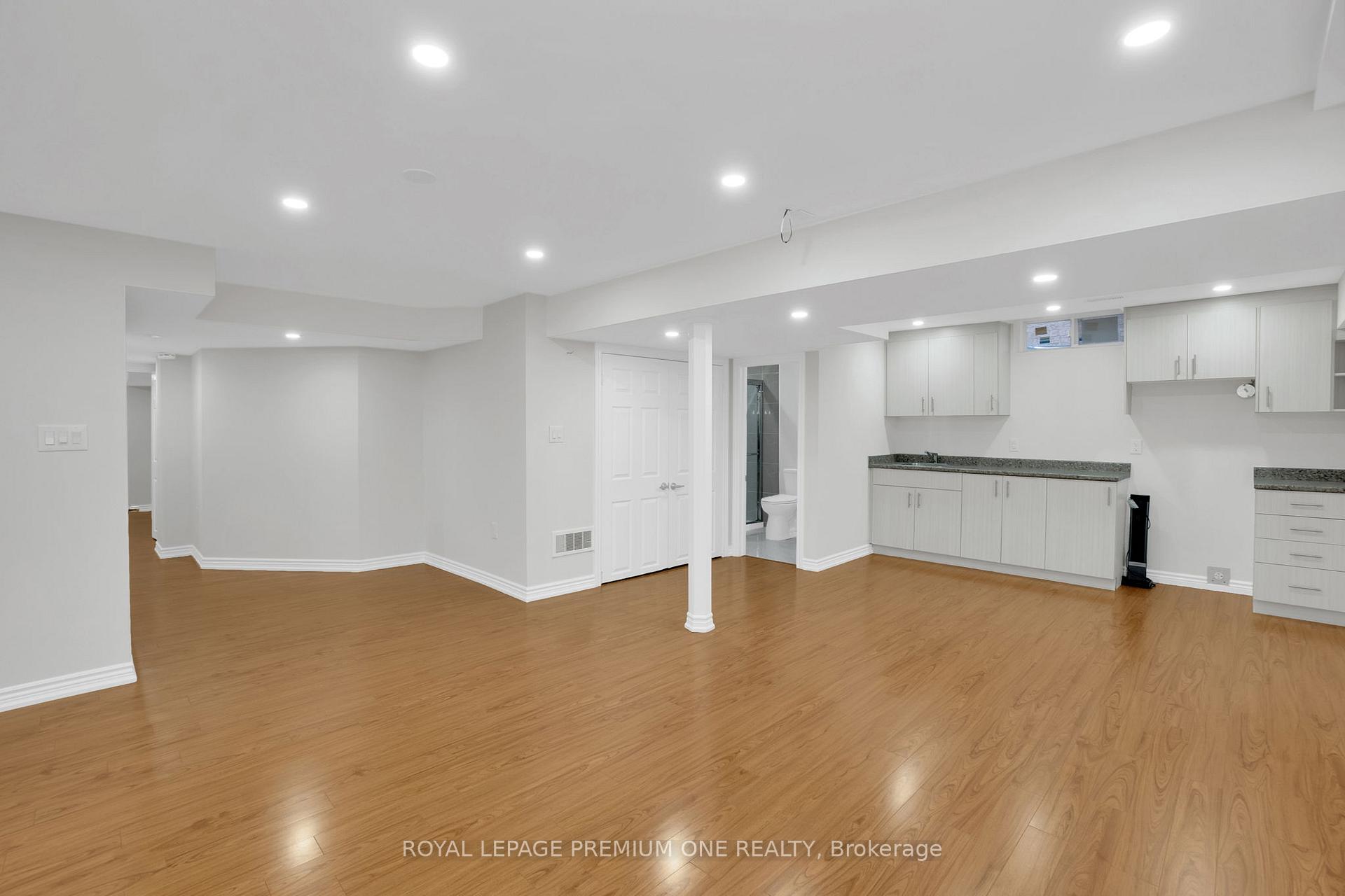 Photo 52 of 8 Templeton Court, Brampton, Bram East — HOMEH