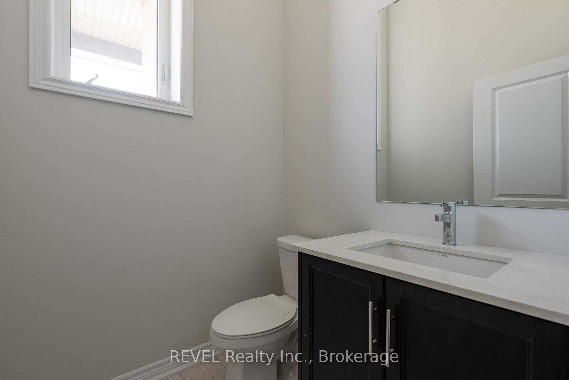 Photo 33 of 98 Marion Street, Hamilton, Mount Hope — HOMEH