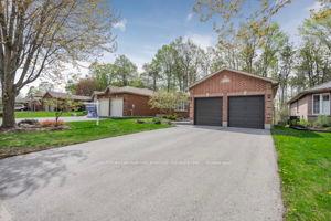 Photo 2 of 146 Columbia Road, Barrie, Holly — HOMEH