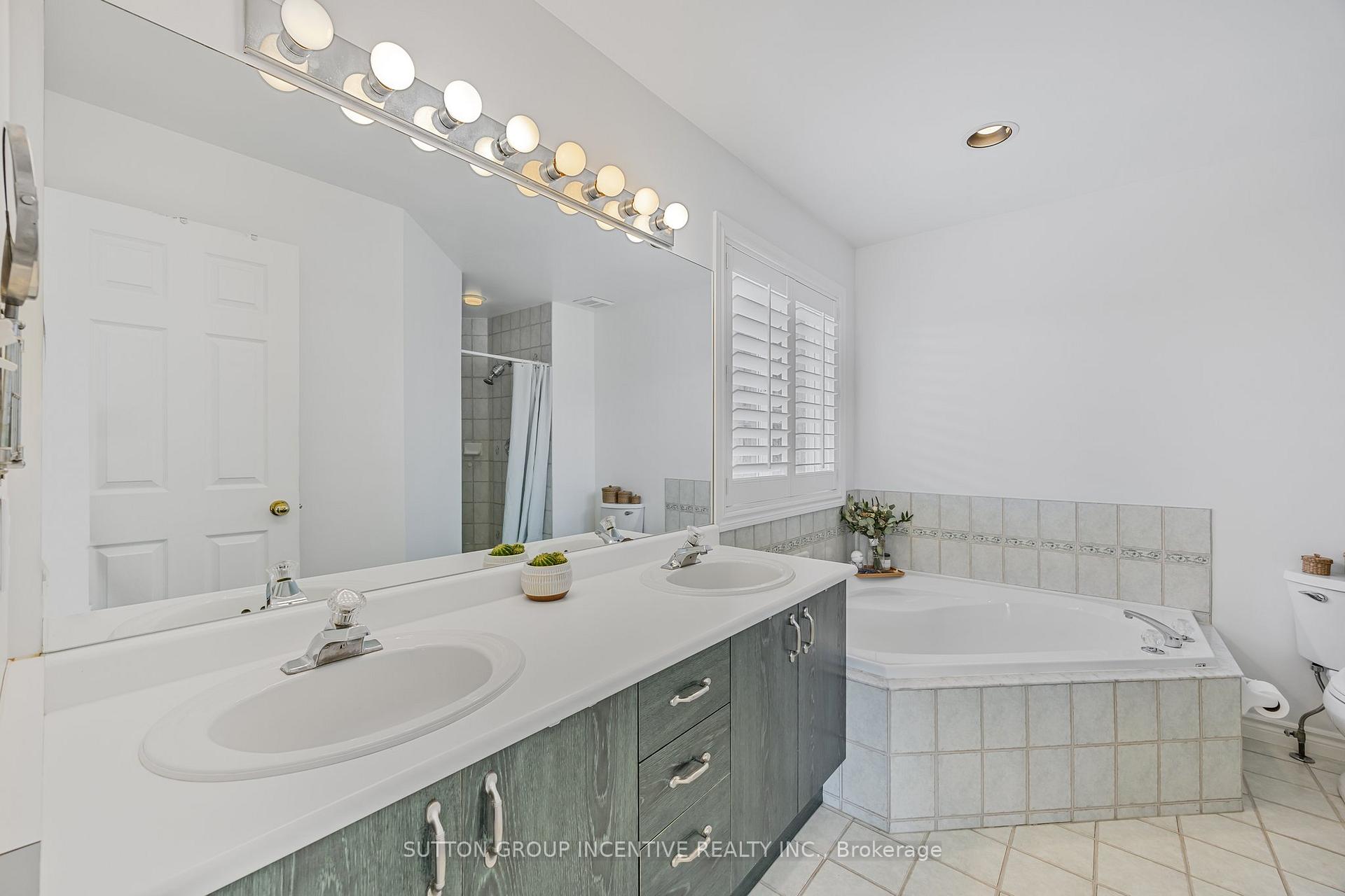 Photo 22 of 146 Columbia Road, Barrie, Holly — HOMEH