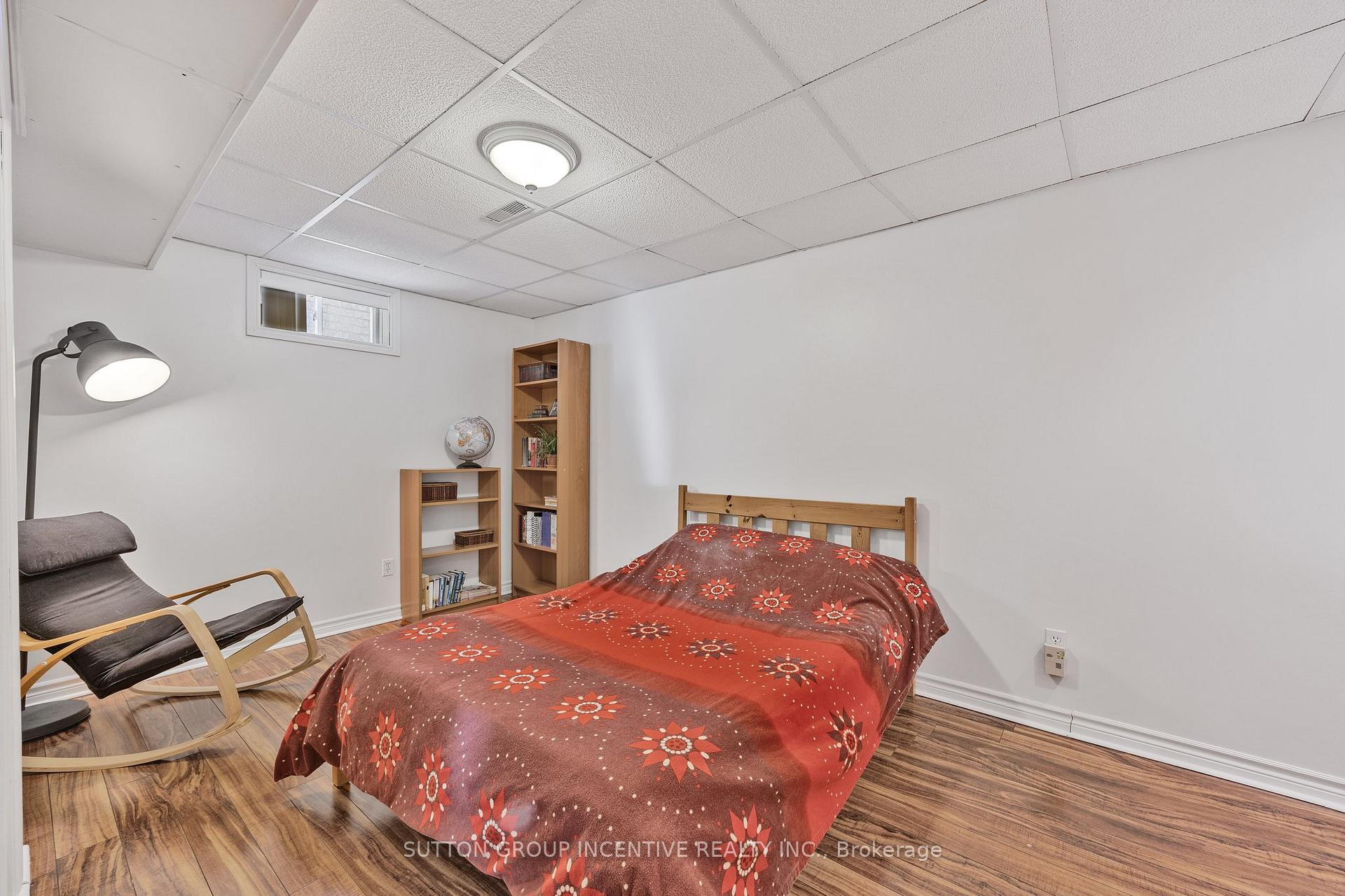 Photo 38 of 146 Columbia Road, Barrie, Holly — HOMEH
