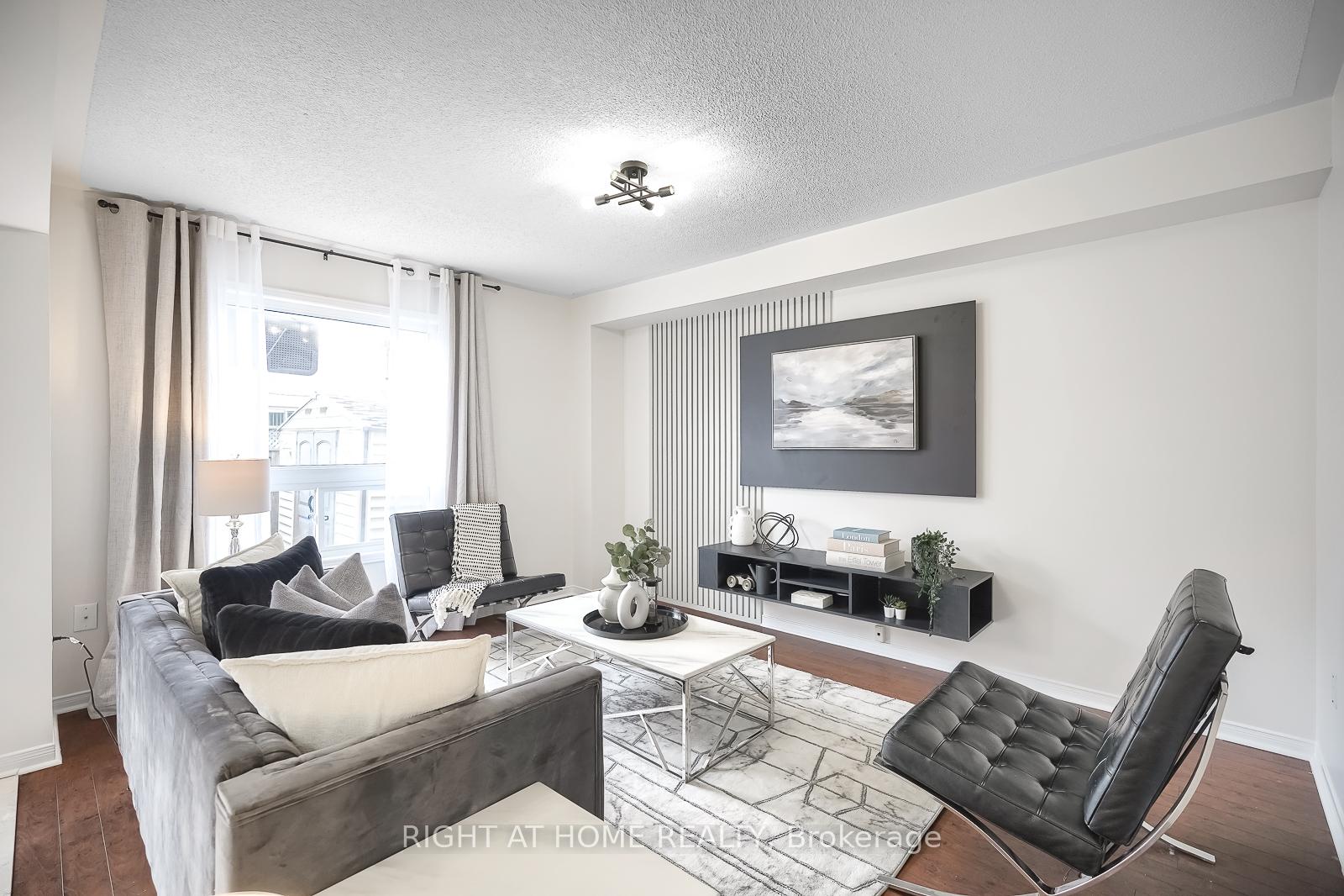 Photo 7 of 38 Ashmere Road, Brampton, Fletcher's Meadow — HOMEH