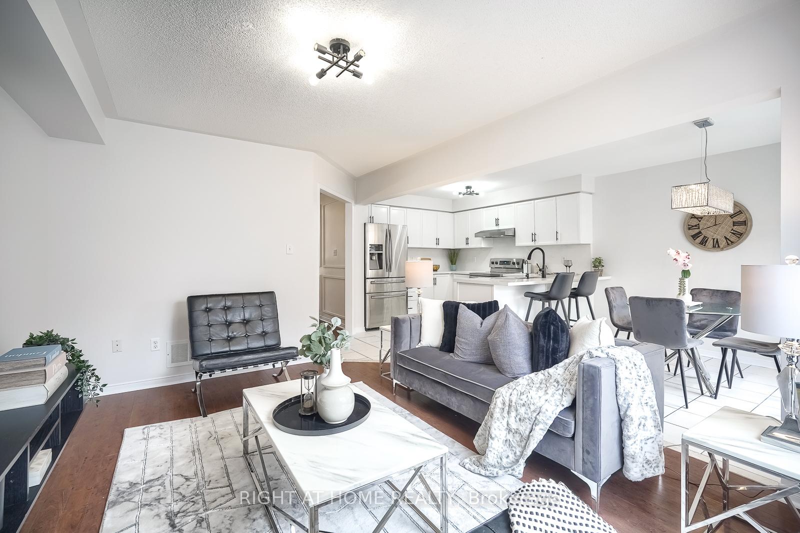 Photo 10 of 38 Ashmere Road, Brampton, Fletcher's Meadow — HOMEH