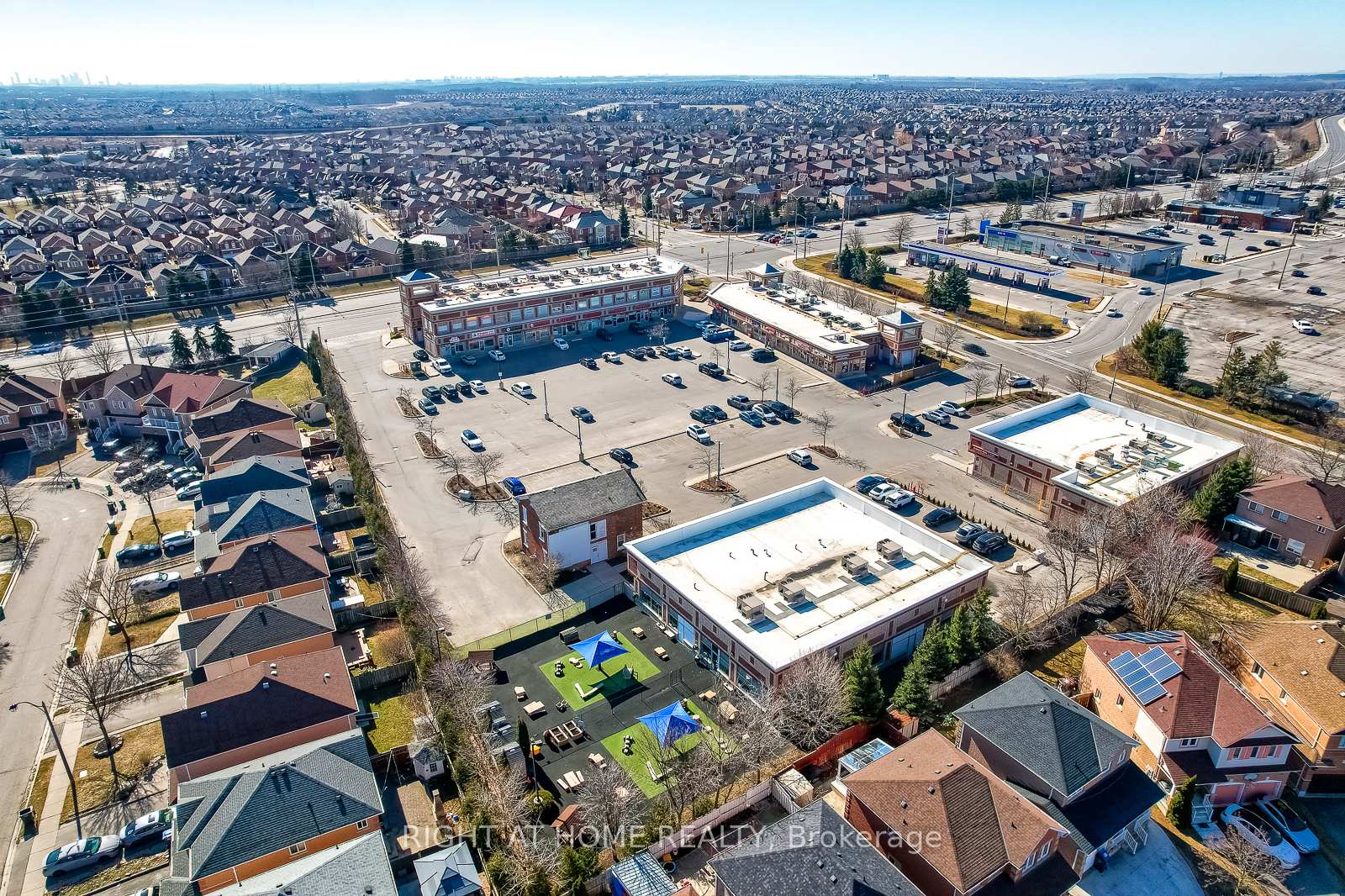 Photo 43 of 38 Ashmere Road, Brampton, Fletcher's Meadow — HOMEH