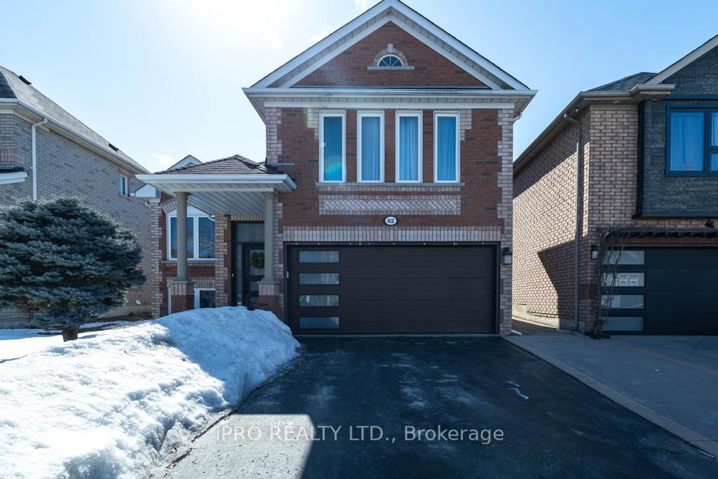 Photo 1 of 62 Masters Green Crescent, Brampton, Snelgrove — HOMEH