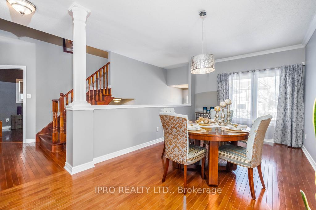 Photo 8 of 62 Masters Green Crescent, Brampton, Snelgrove — HOMEH