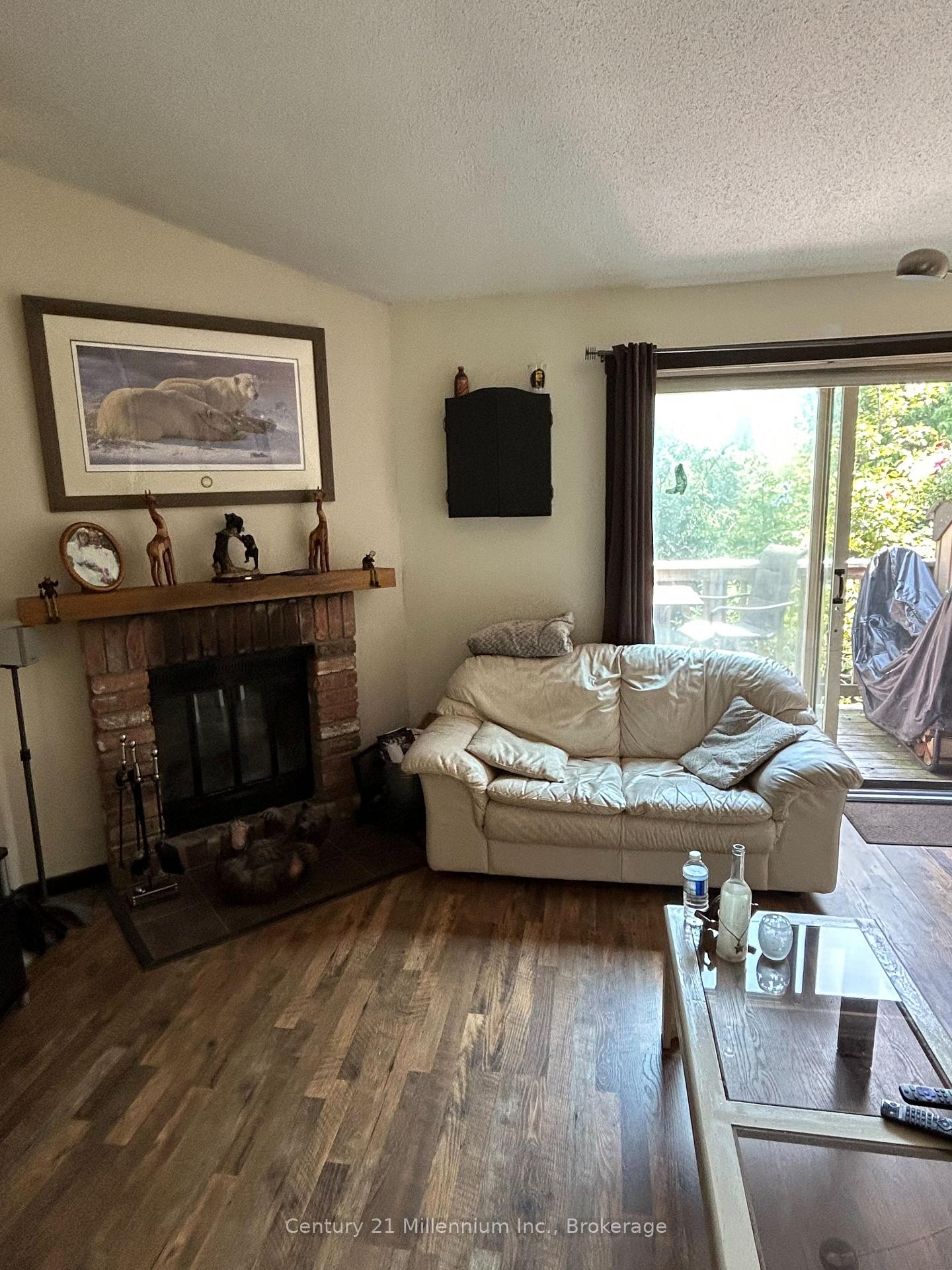 Photo 7 of Unit 45, 185 Escarpment Crescent, Collingwood — HOMEH