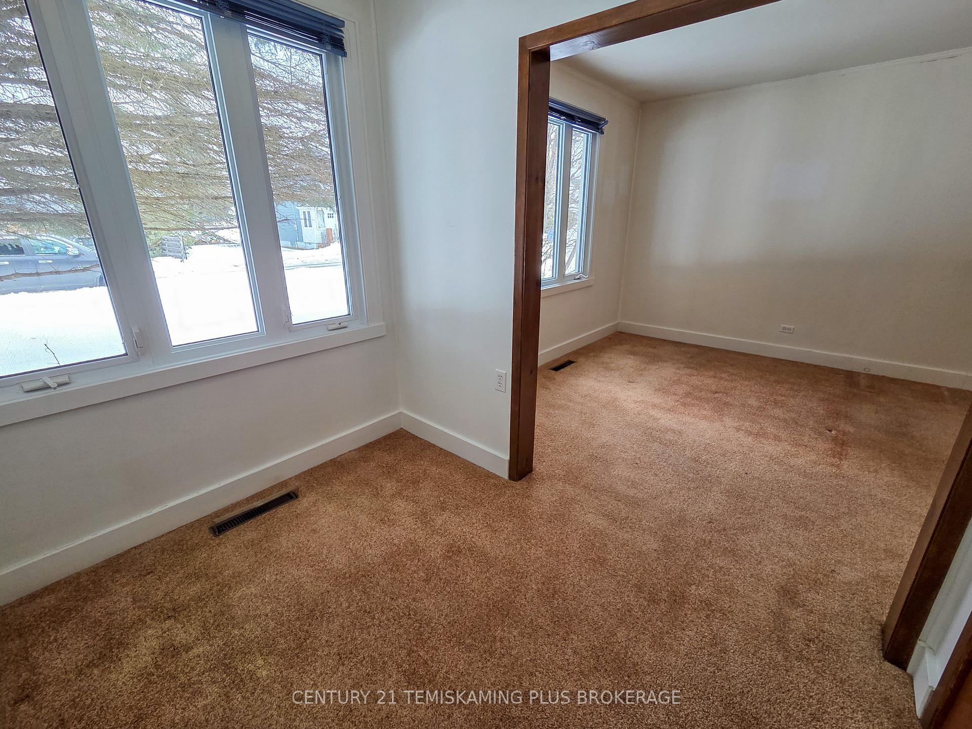 Photo 22 of 56 Sixth Avenue, Englehart — HOMEH