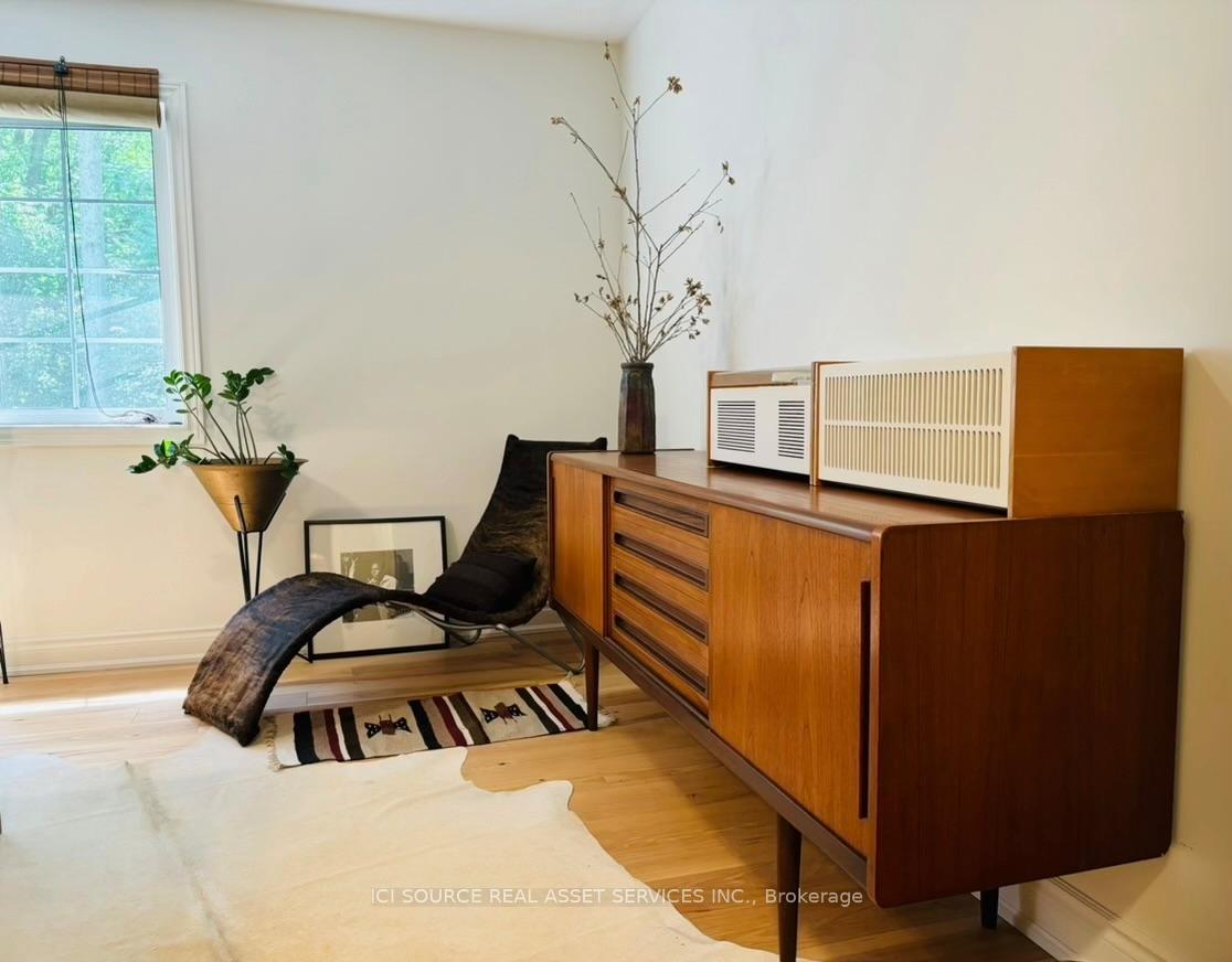 Photo 9 of Unit 4, 120 Beddoe Drive, Hamilton, Chedoke Park — HOMEH