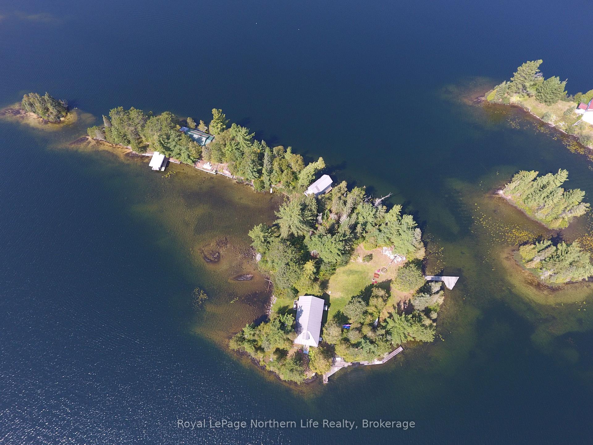 Photo 4 of 40 Island T38, Temagami — HOMEH