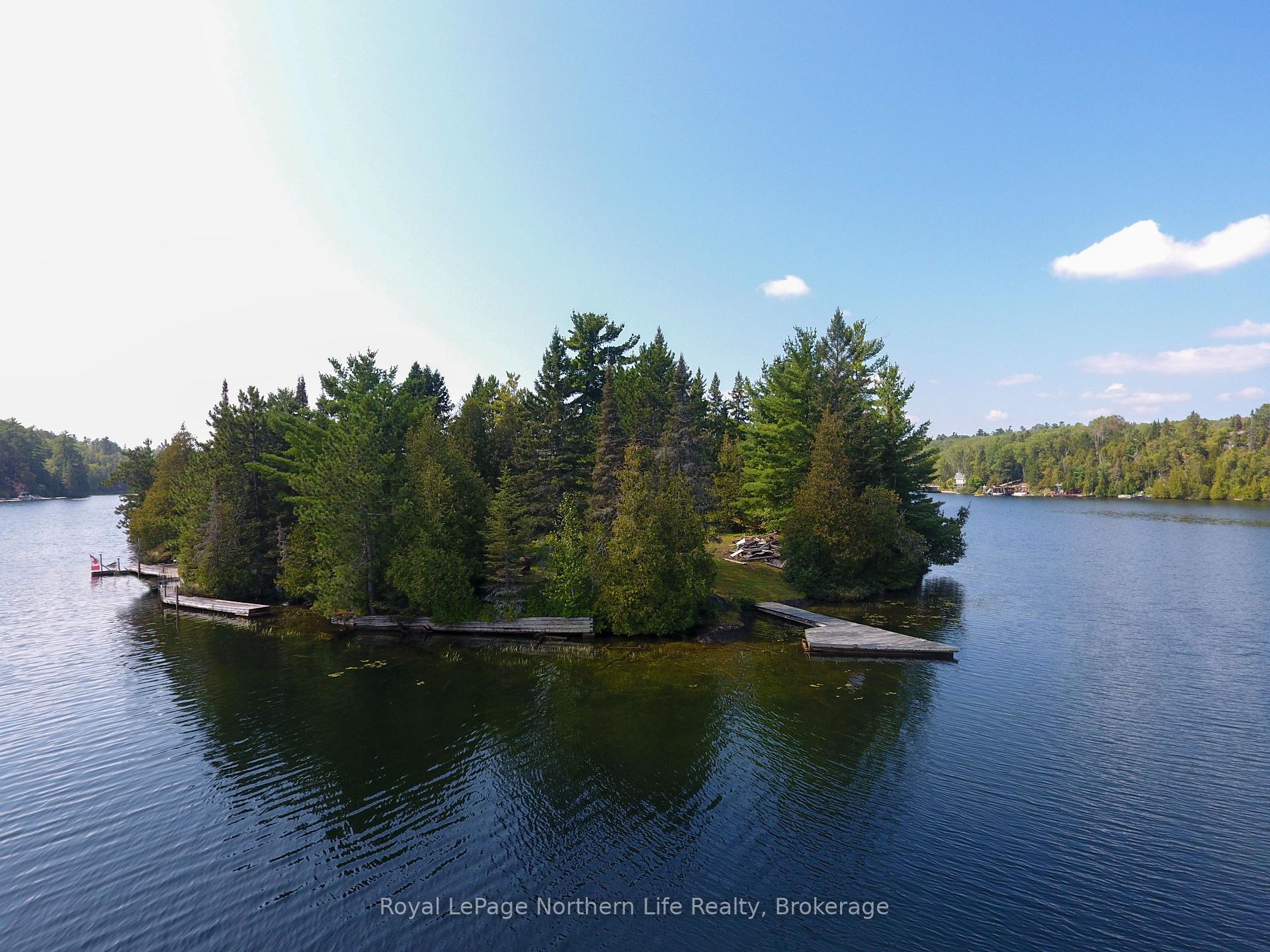 Photo 7 of 40 Island T38, Temagami — HOMEH