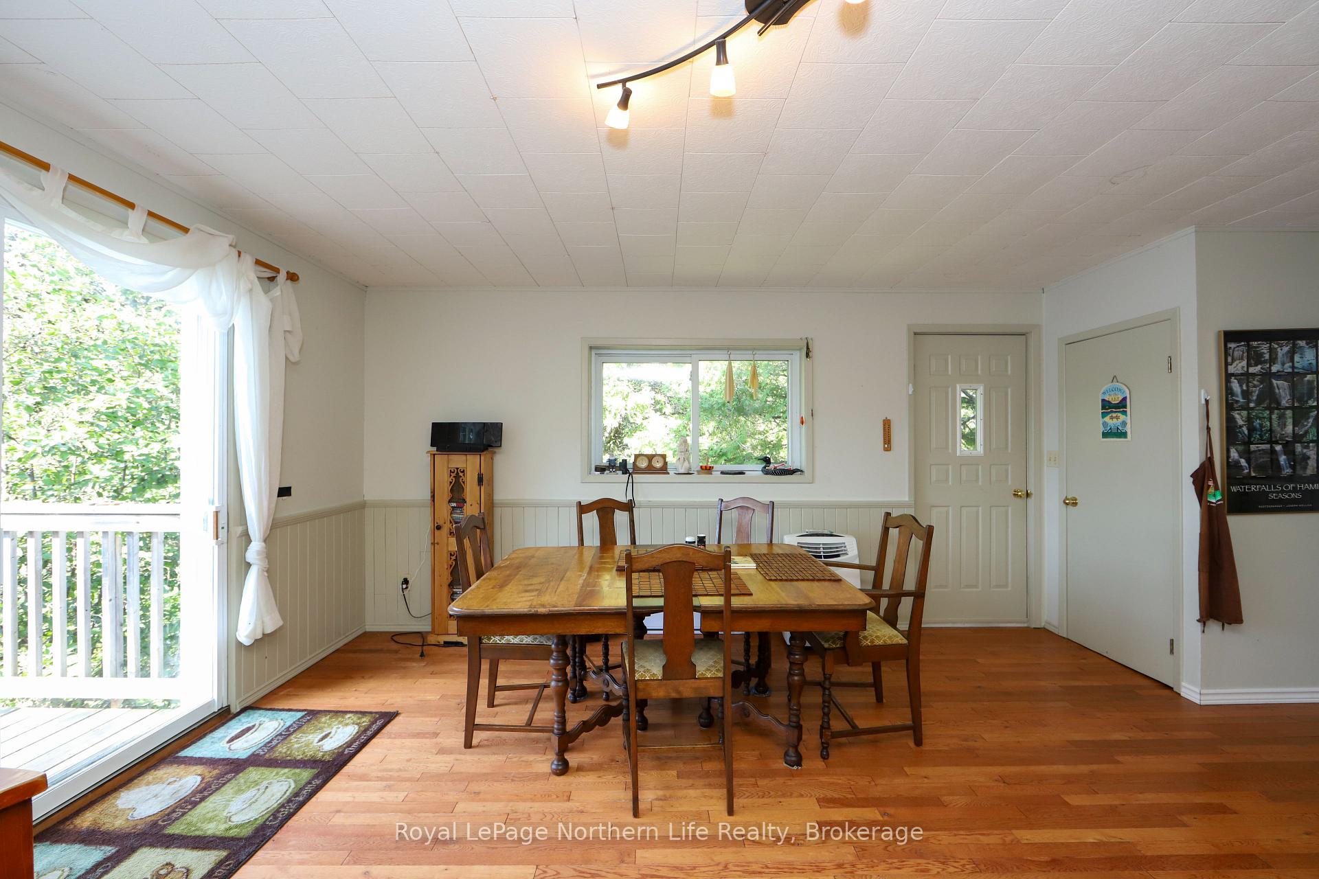 Photo 11 of 40 Island T38, Temagami — HOMEH