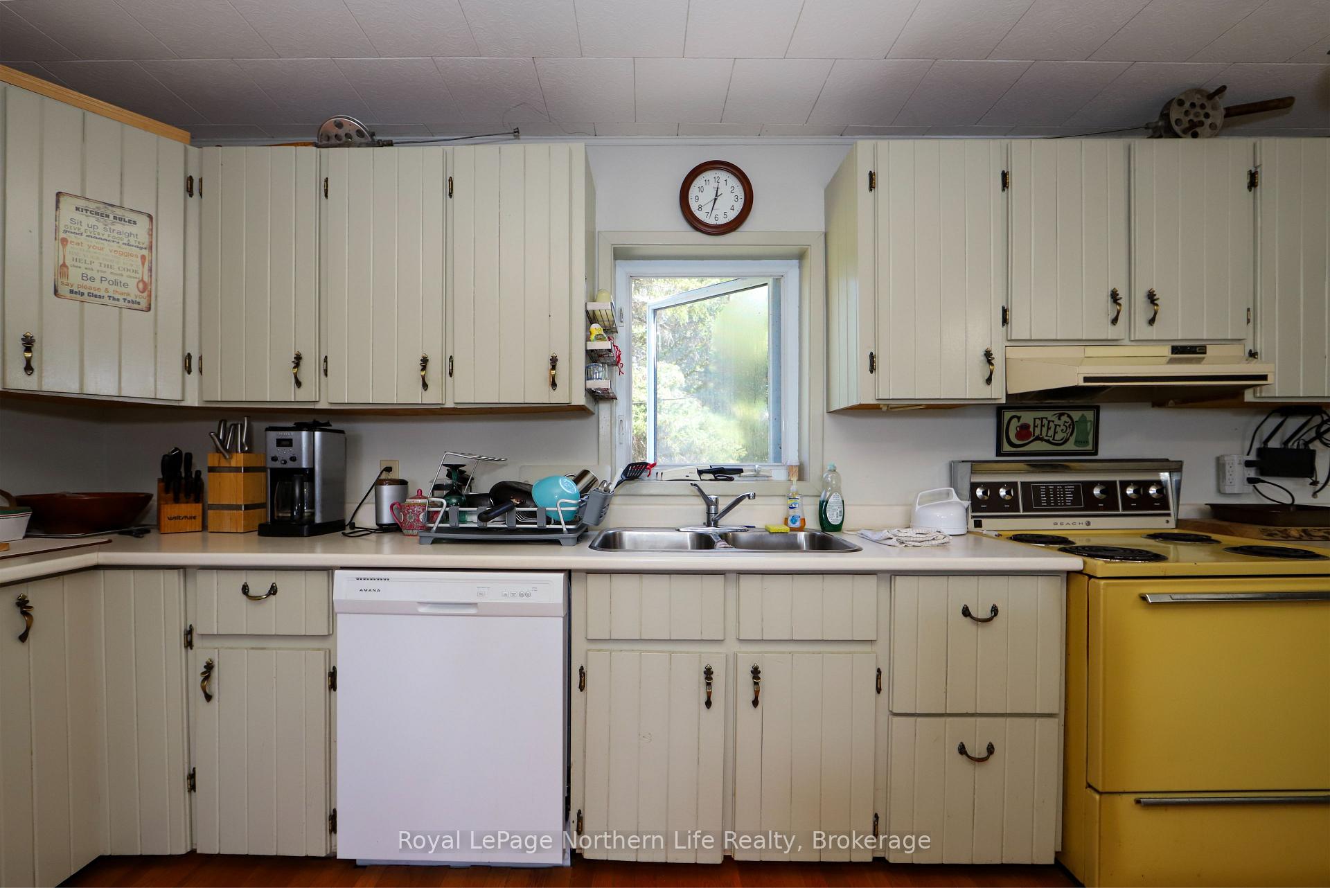 Photo 18 of 40 Island T38, Temagami — HOMEH