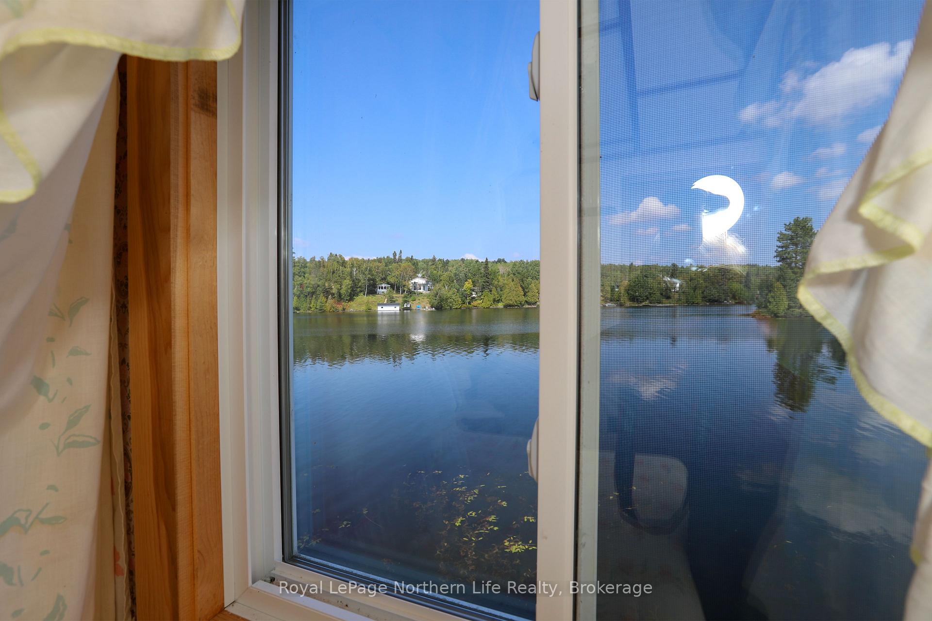 Photo 46 of 40 Island T38, Temagami — HOMEH