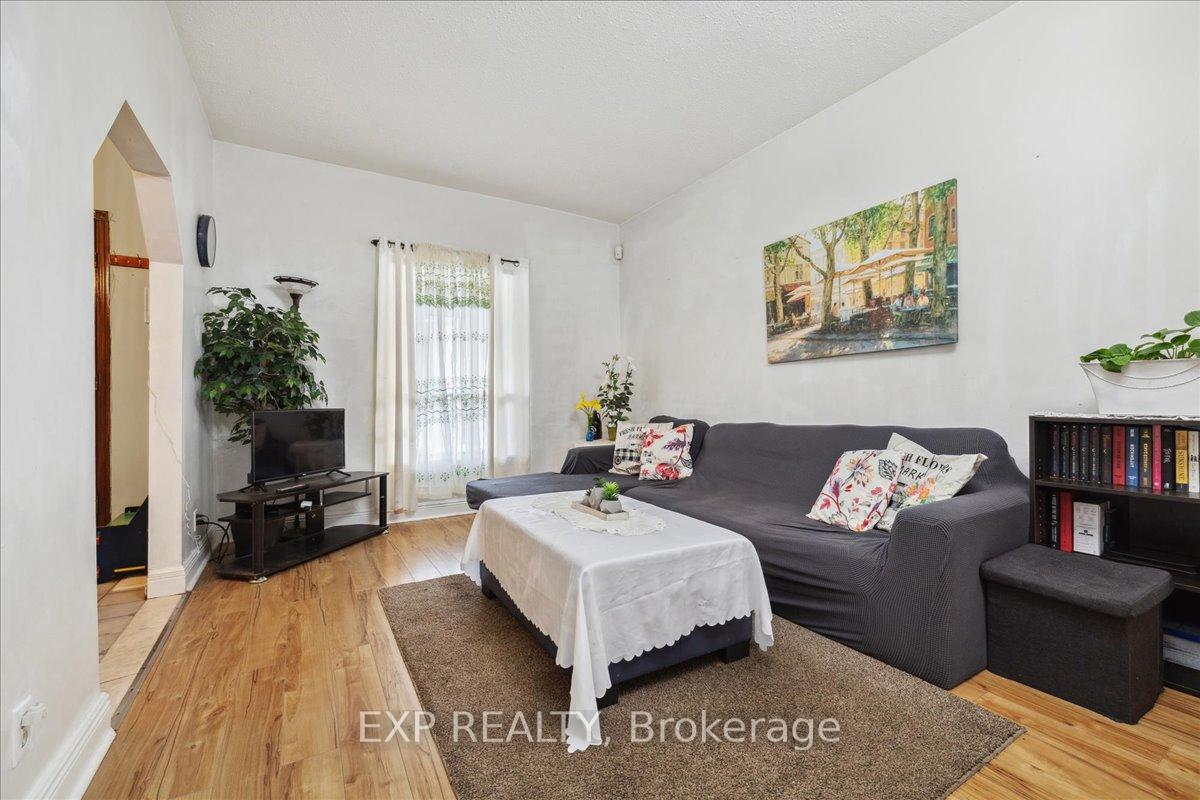 Photo 6 of 63 Clyde Street, Hamilton, Landsdale — HOMEH