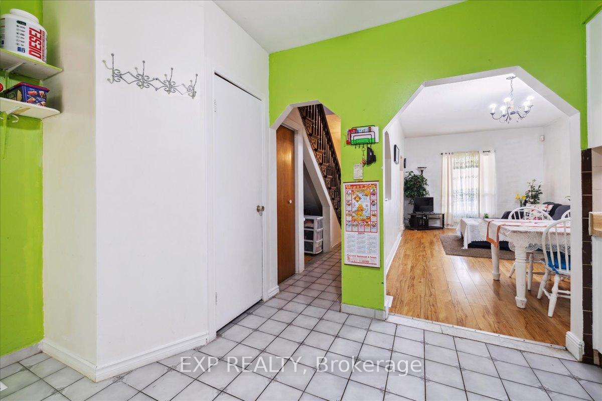 Photo 12 of 63 Clyde Street, Hamilton, Landsdale — HOMEH