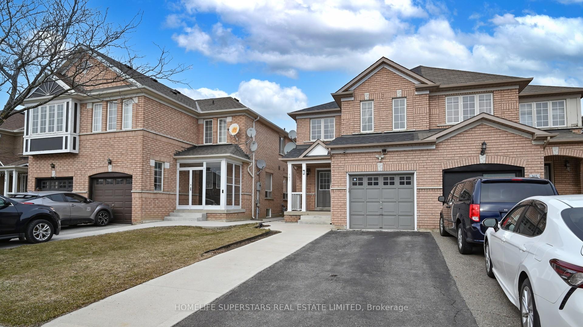 Photo 2 of 167 Toba Crescent, Brampton, Heart Lake East — HOMEH