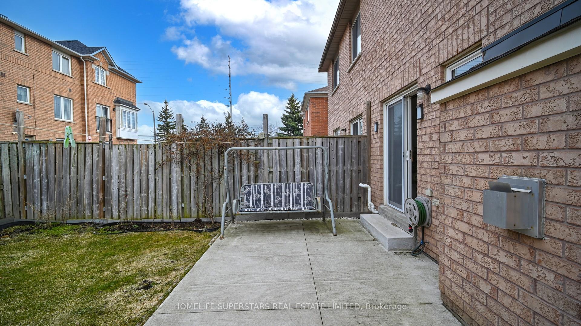 Photo 43 of 167 Toba Crescent, Brampton, Heart Lake East — HOMEH