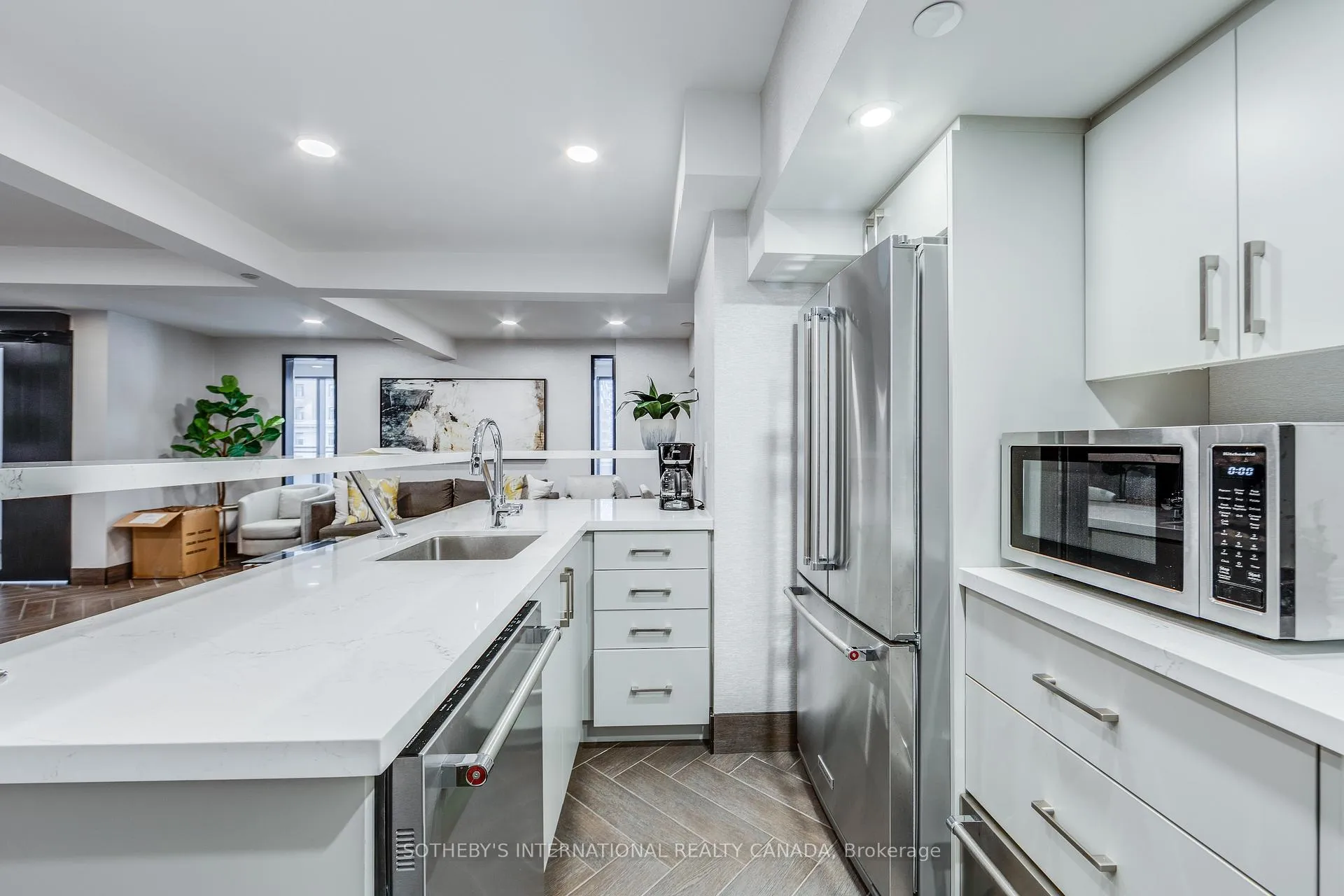 Photo 35 of Unit 1502, 175 Cumberland Street, Toronto, The Annex — HOMEH