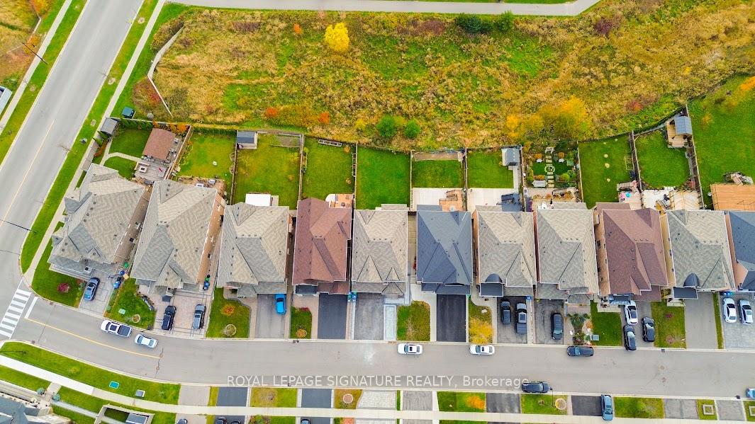 Photo 2 of 48 Dancing Waters Road, Brampton, Bram West — HOMEH