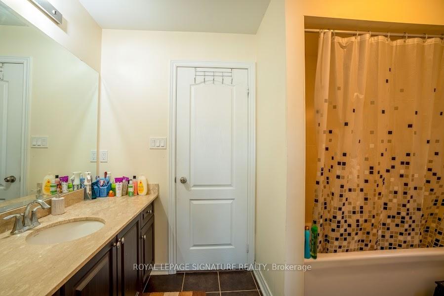Photo 31 of 48 Dancing Waters Road, Brampton, Bram West — HOMEH
