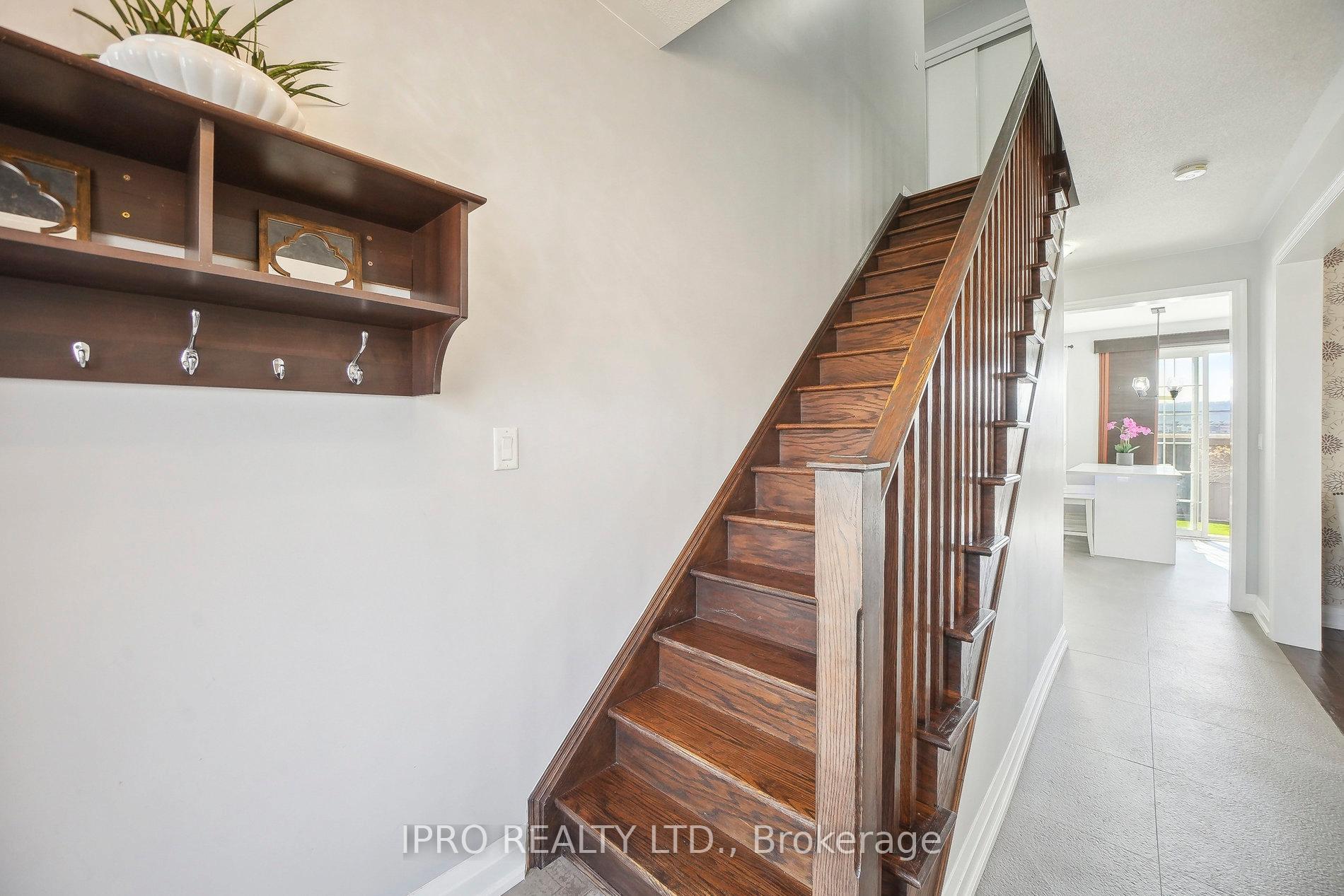 Photo 17 of 49 Monza Drive, Hamilton, Winona Park — HOMEH