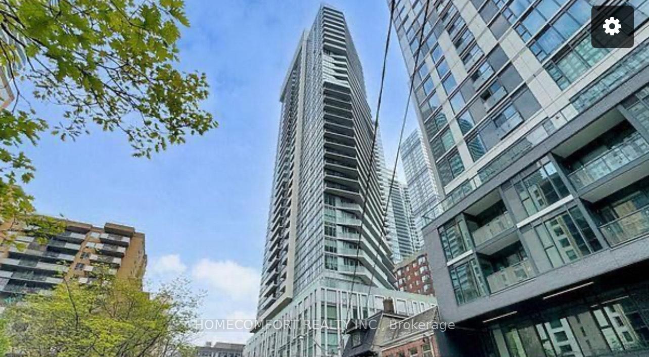 Front of Unit 2906, 77 Mutual Street