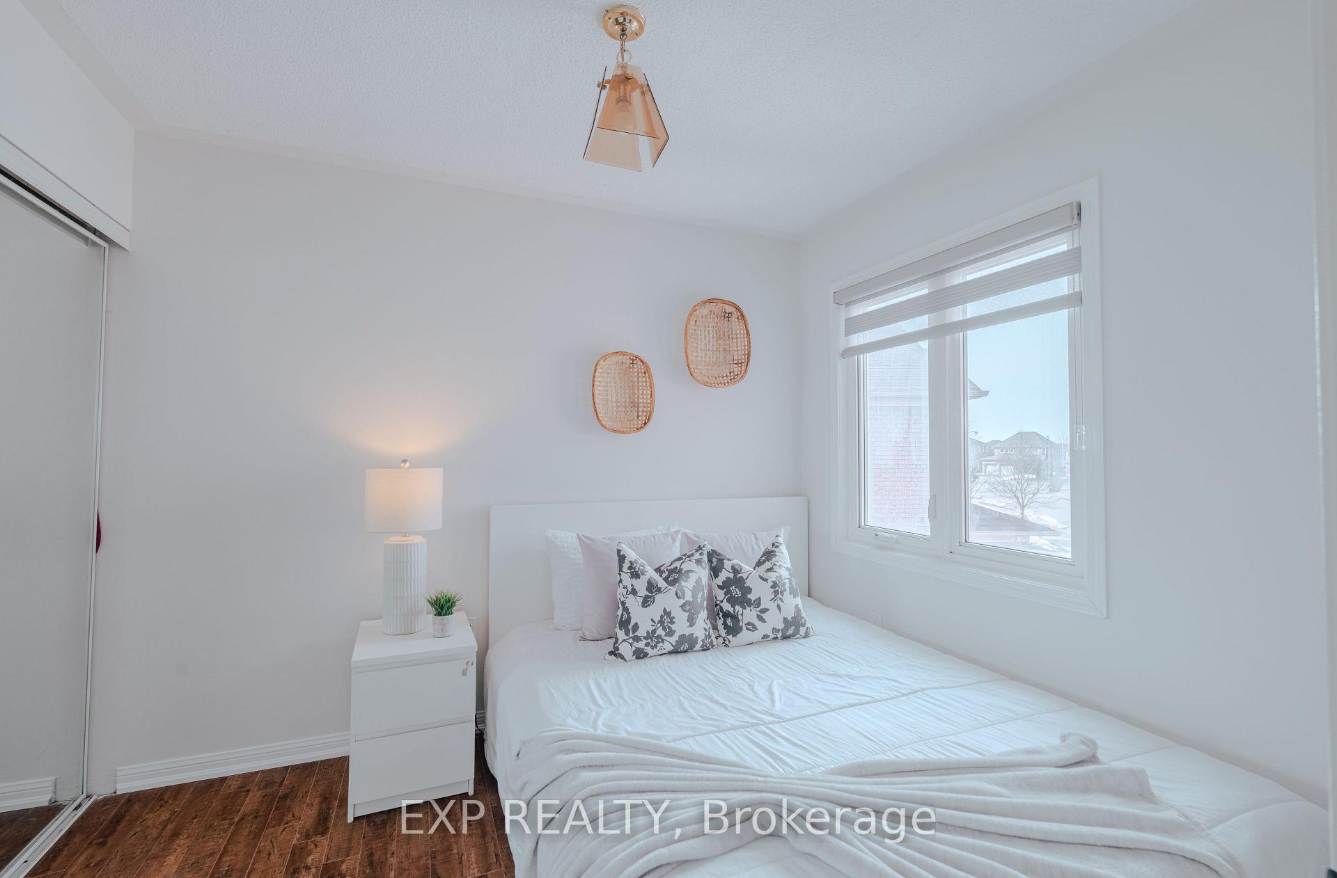 Photo 19 of 24 Mount Ranier Crescent, Brampton, Sandringham-Wellington — HOMEH