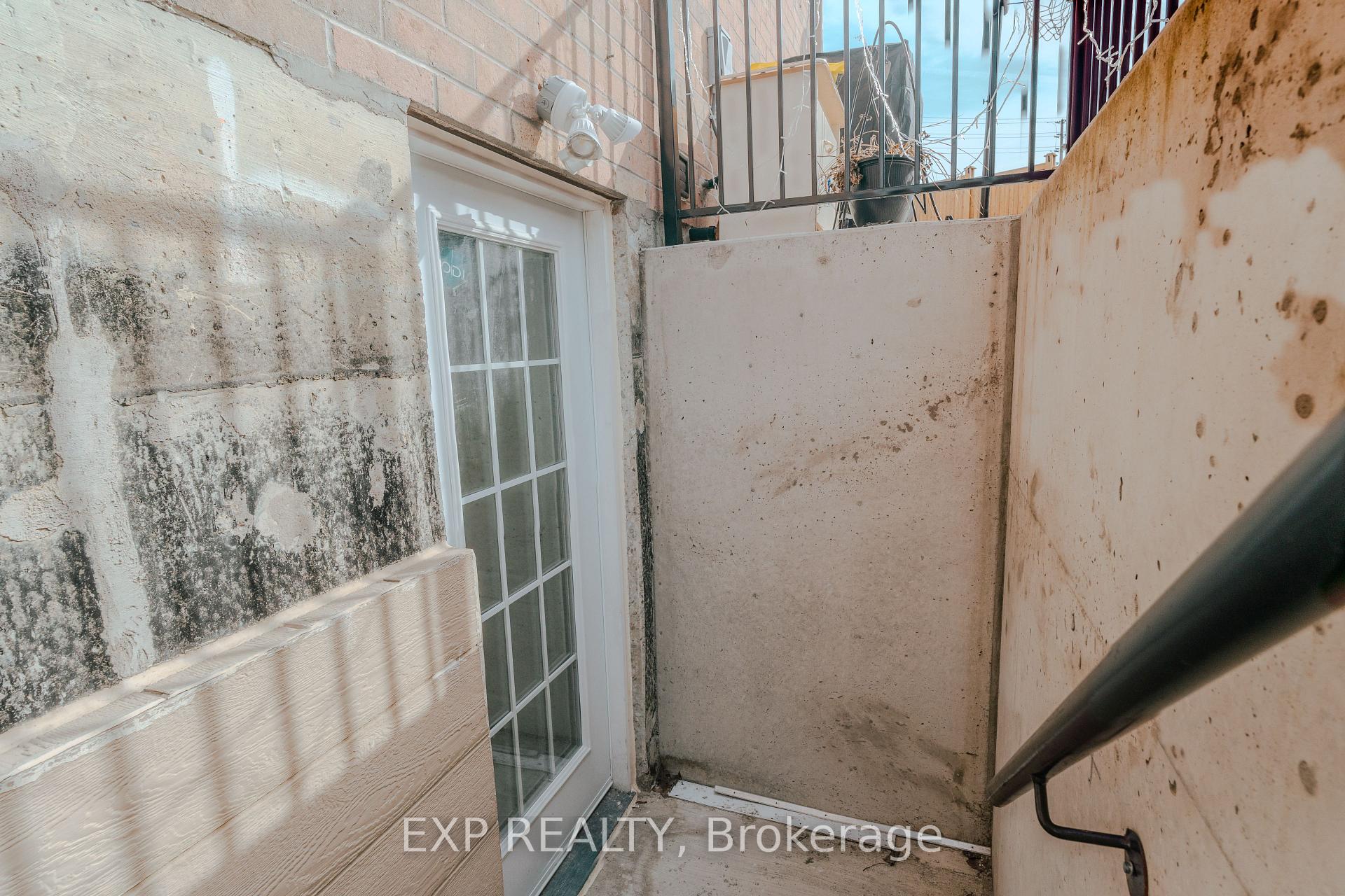 Photo 40 of 24 Mount Ranier Crescent, Brampton, Sandringham-Wellington — HOMEH