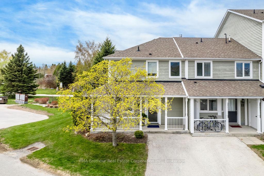 Front of Unit 12, 16 Cranberry Surf