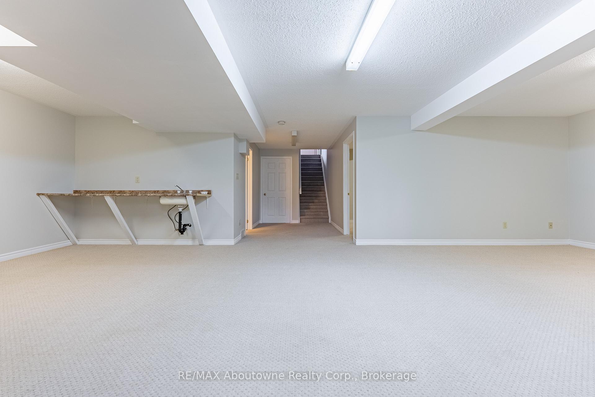 Photo 19 of 18 Jena Court W, Hamilton, Jerome — HOMEH