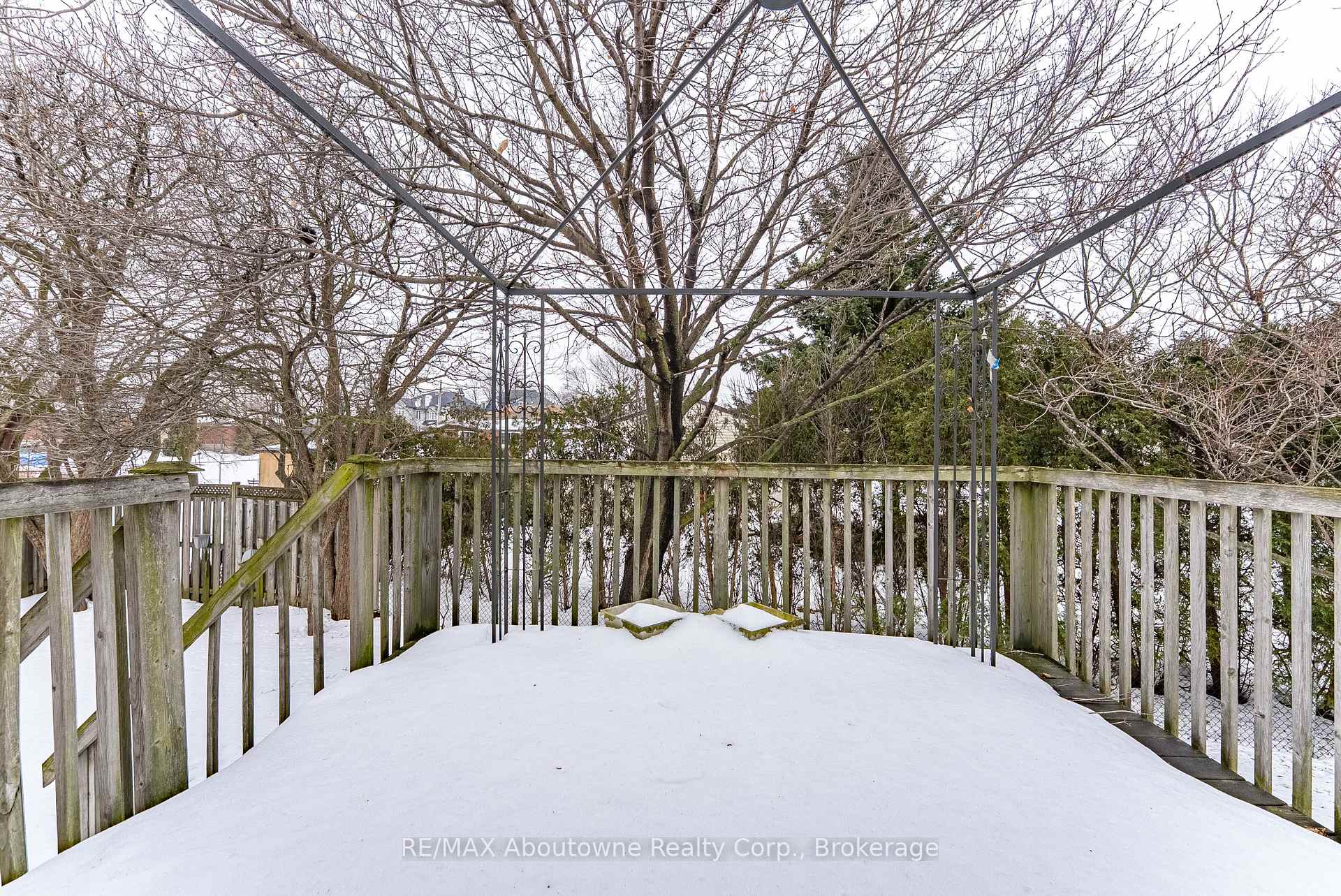 Photo 28 of 18 Jena Court W, Hamilton, Jerome — HOMEH