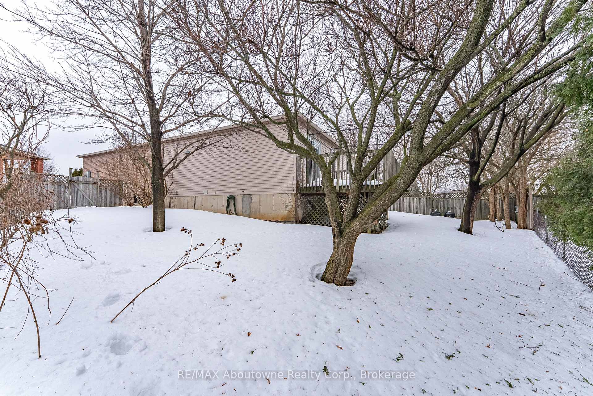 Photo 31 of 18 Jena Court W, Hamilton, Jerome — HOMEH