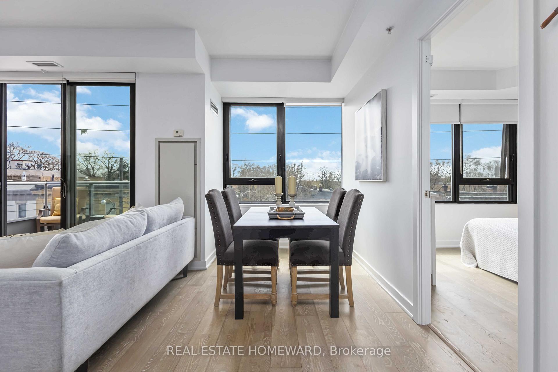 Photo 7 of Unit 406, 1960 Queen Street E, Toronto, The Beaches — HOMEH