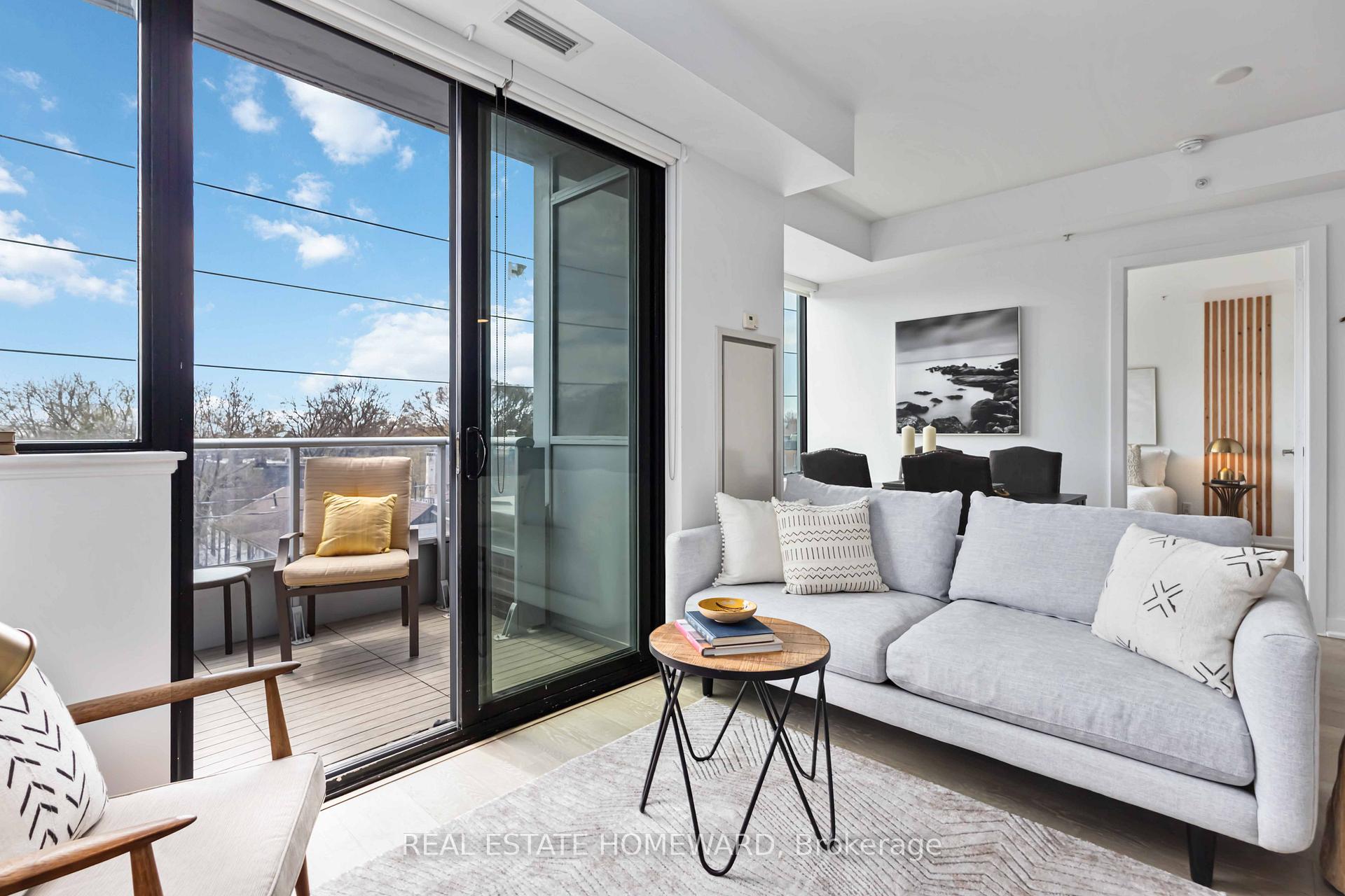 Photo 9 of Unit 406, 1960 Queen Street E, Toronto, The Beaches — HOMEH