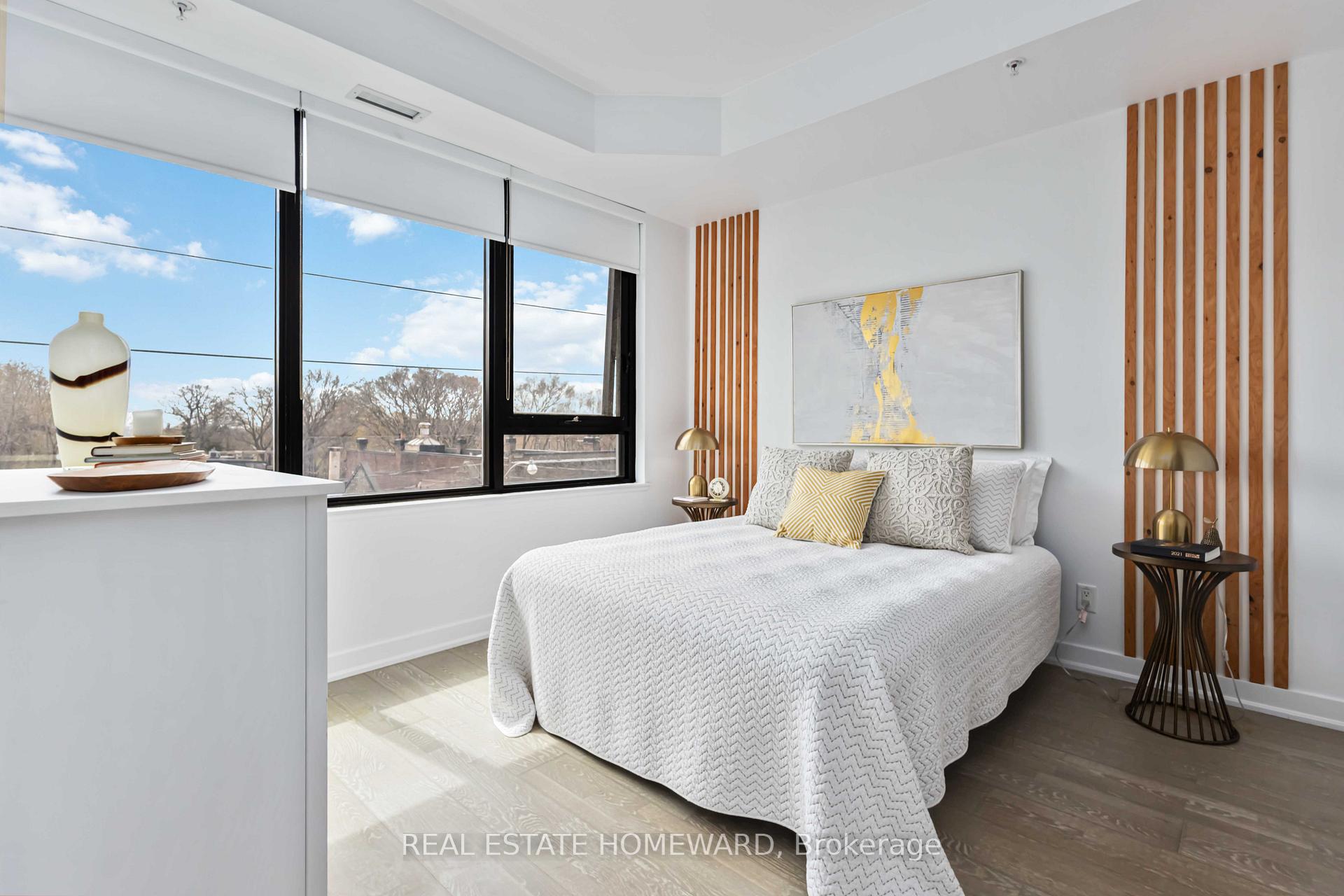 Photo 17 of Unit 406, 1960 Queen Street E, Toronto, The Beaches — HOMEH