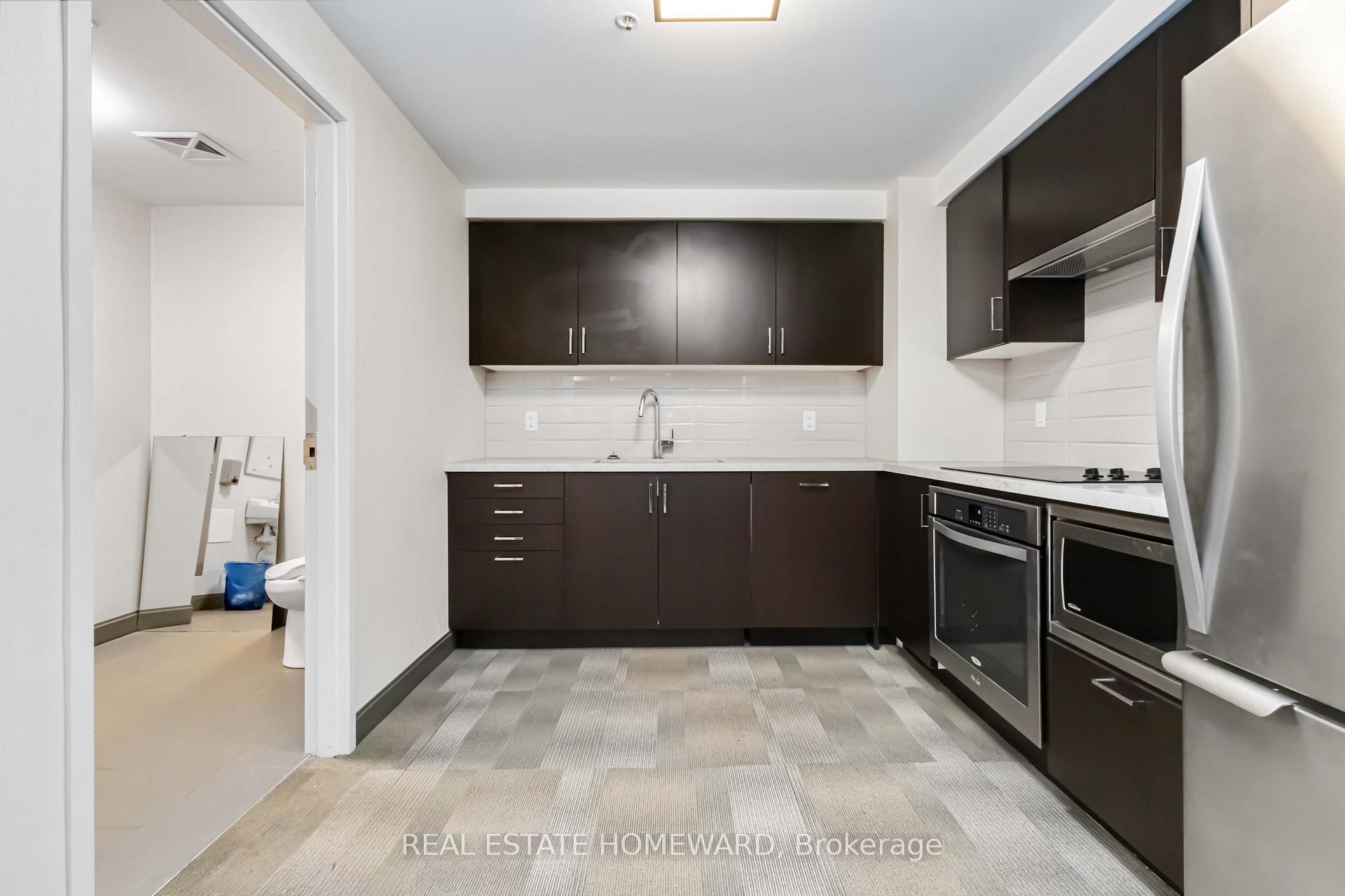 Photo 24 of Unit 406, 1960 Queen Street E, Toronto, The Beaches — HOMEH