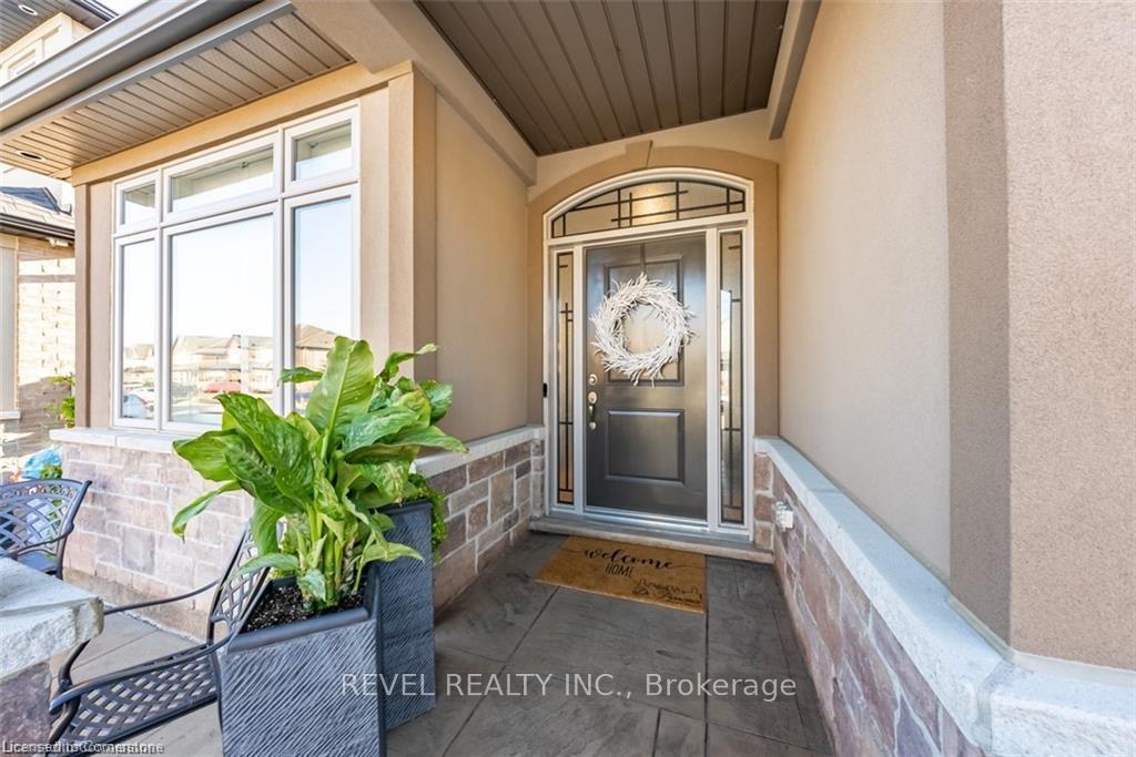 Photo 3 of 135 Greti Drive, Hamilton, Rural Glanbrook — HOMEH